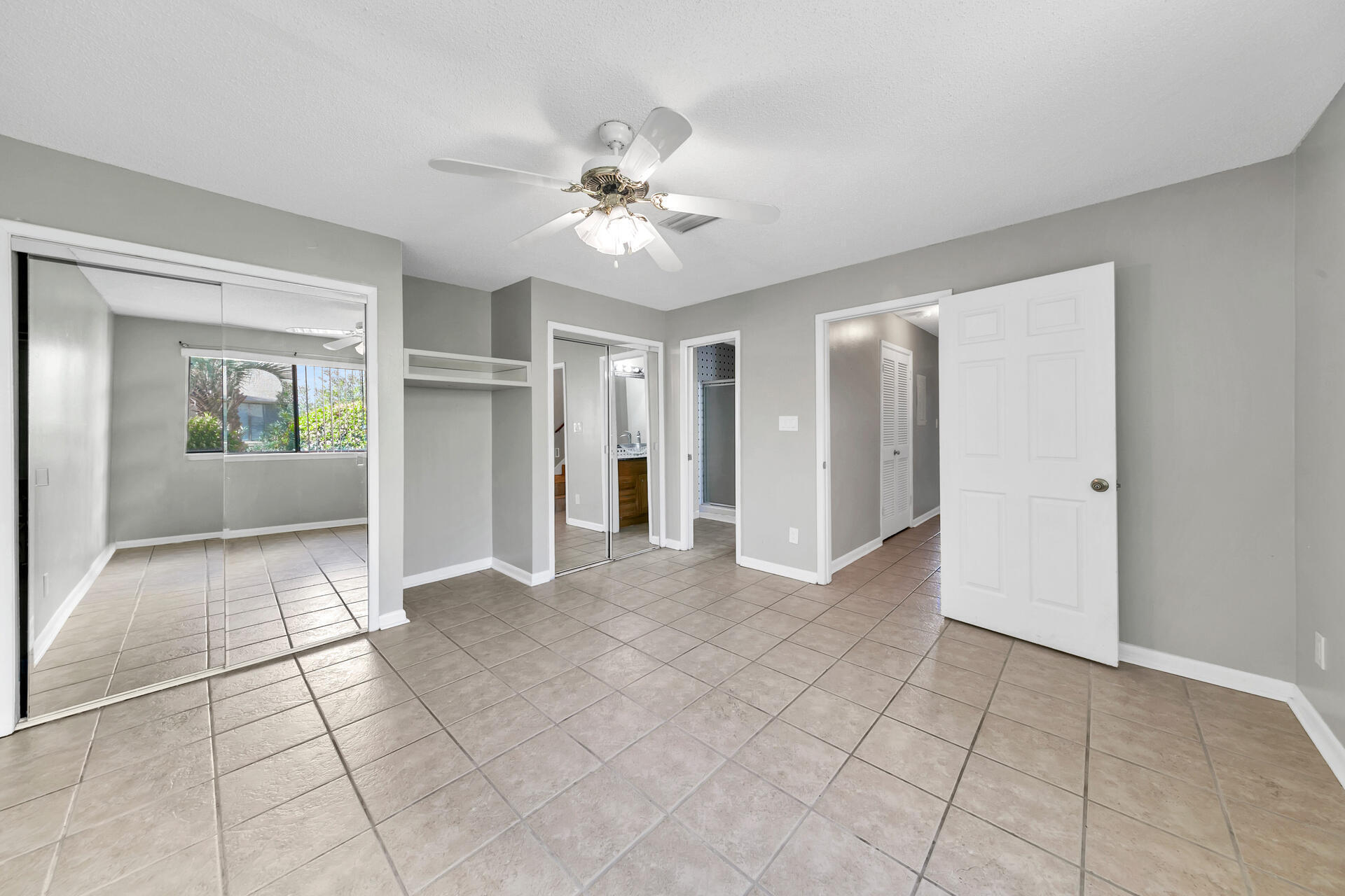 CLIPPER COVE T/H - Residential