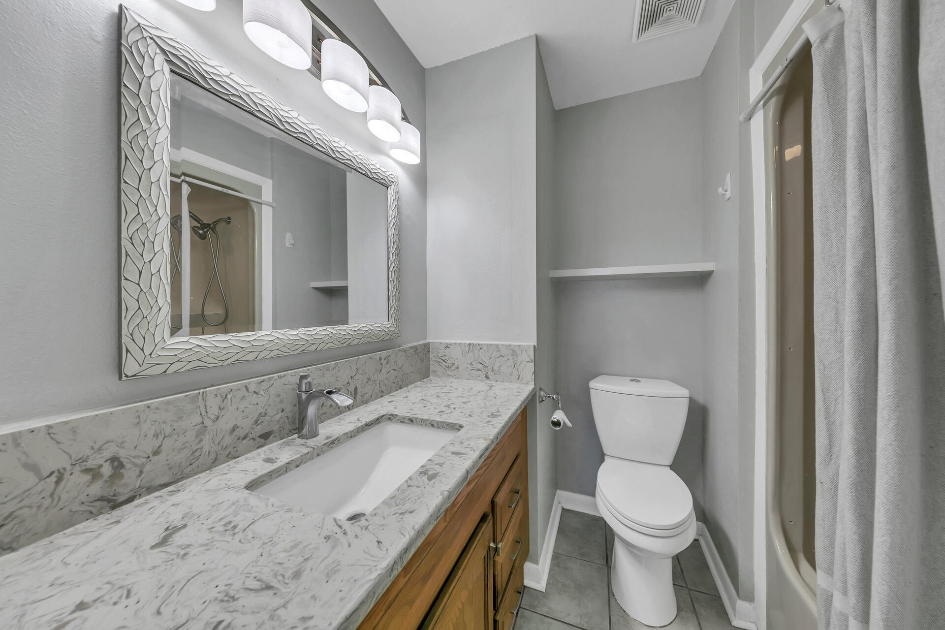 CLIPPER COVE T/H - Residential