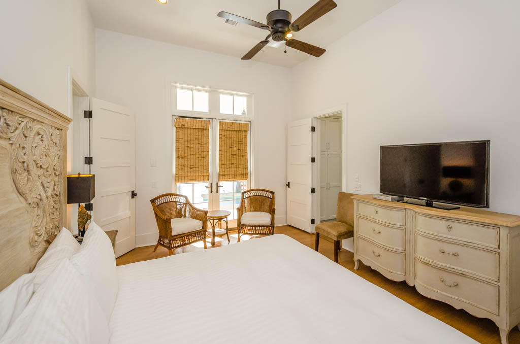 ALYS BEACH - Residential