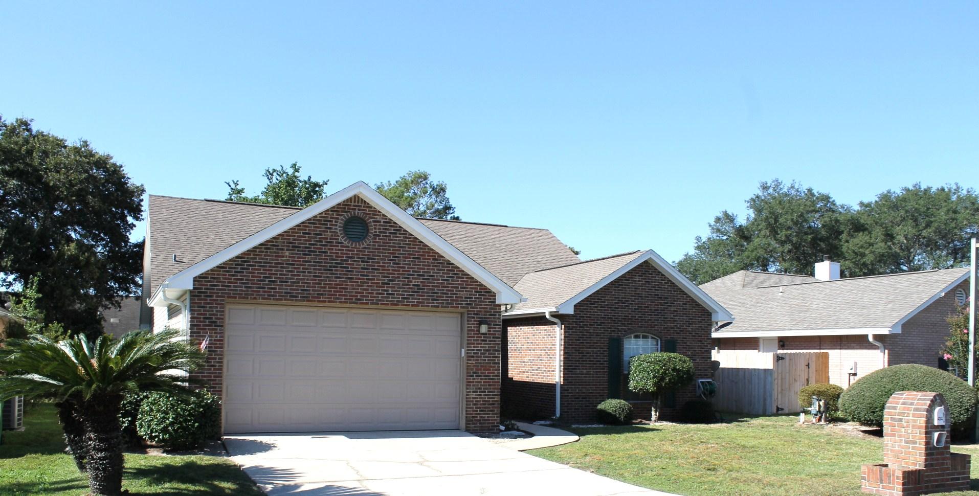 Fantastic home in the Heart of Bluewater Bay. The home is located in quite cul-de-sac and within close proximity to Bluewater Bay Elementary. Unbelievable energy efficiency is achieved with both gas and electric utilities. Spacious kitchen with solid surface counter tops, breakfast bar and dining area. The spacious floor plan compliments the 4 bedrooms 2 bath, 13 foot ceilings in the living room, Tile and Laminate Floors, Gas Fireplace, Breakfast Bar, Track Lighting, Master Bath with Jacuzzi Tub, Florida Room, New Roof (2005 - Home Depot Warranted), Bonus Room/4th Bedroom and a Fenced Yard. This home is located close to swimming, golf, beaches, shopping and schools. Buyer to verify all dimensions.
