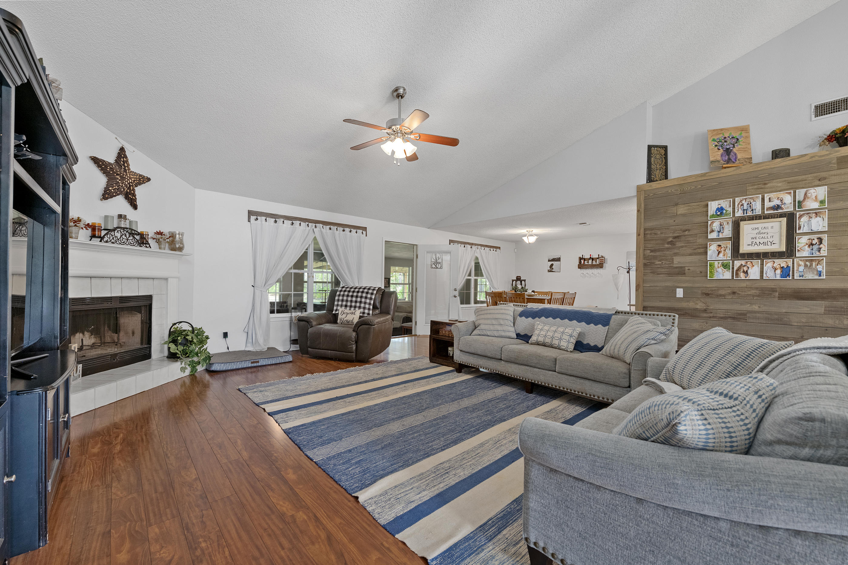 HOLLEY BY THE SEA, 2ND CORR. & AMMEN. - Residential