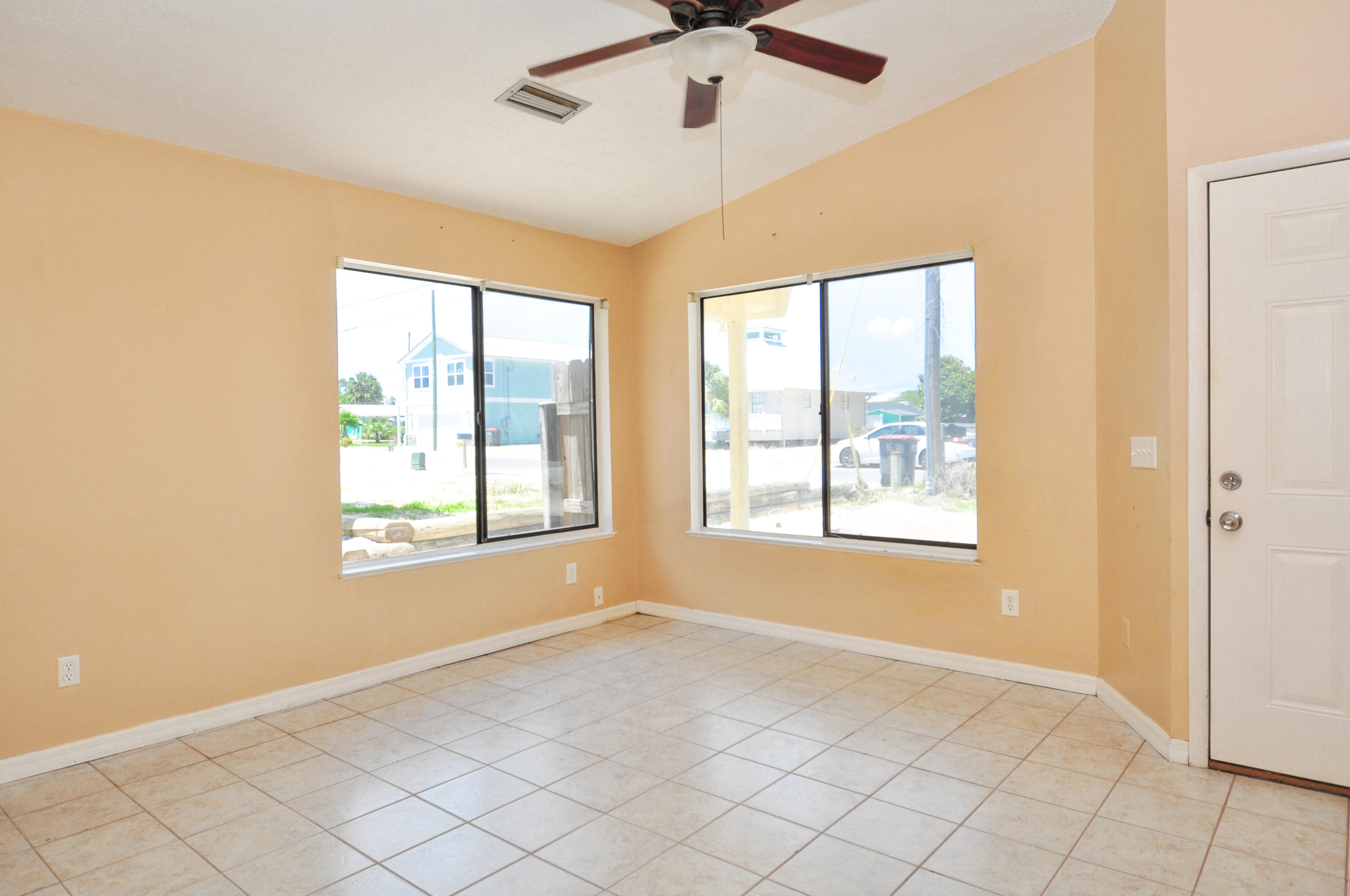 BILTMORE BEACH 1ST ADDN - Residential