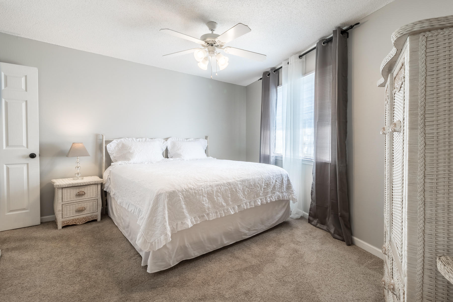 CRYSTAL VILLAGE 2 CONDO PH 4 - Residential