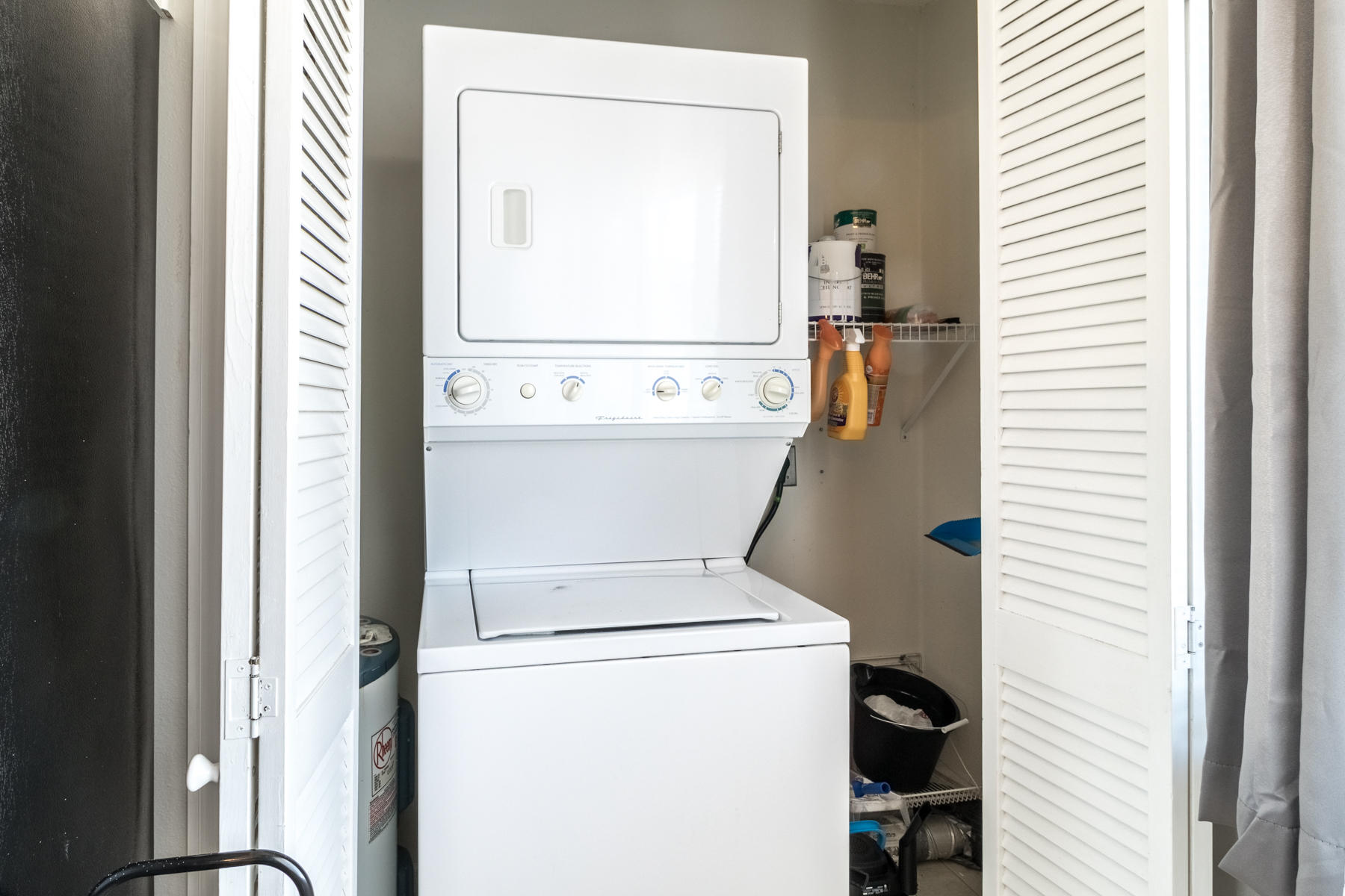 CRYSTAL VILLAGE 2 CONDO PH 4 - Residential