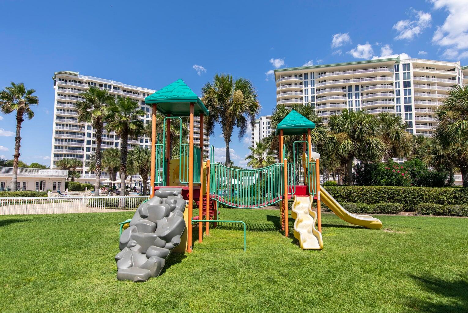 ST. BARTH AT SILVER SHELLS - Residential