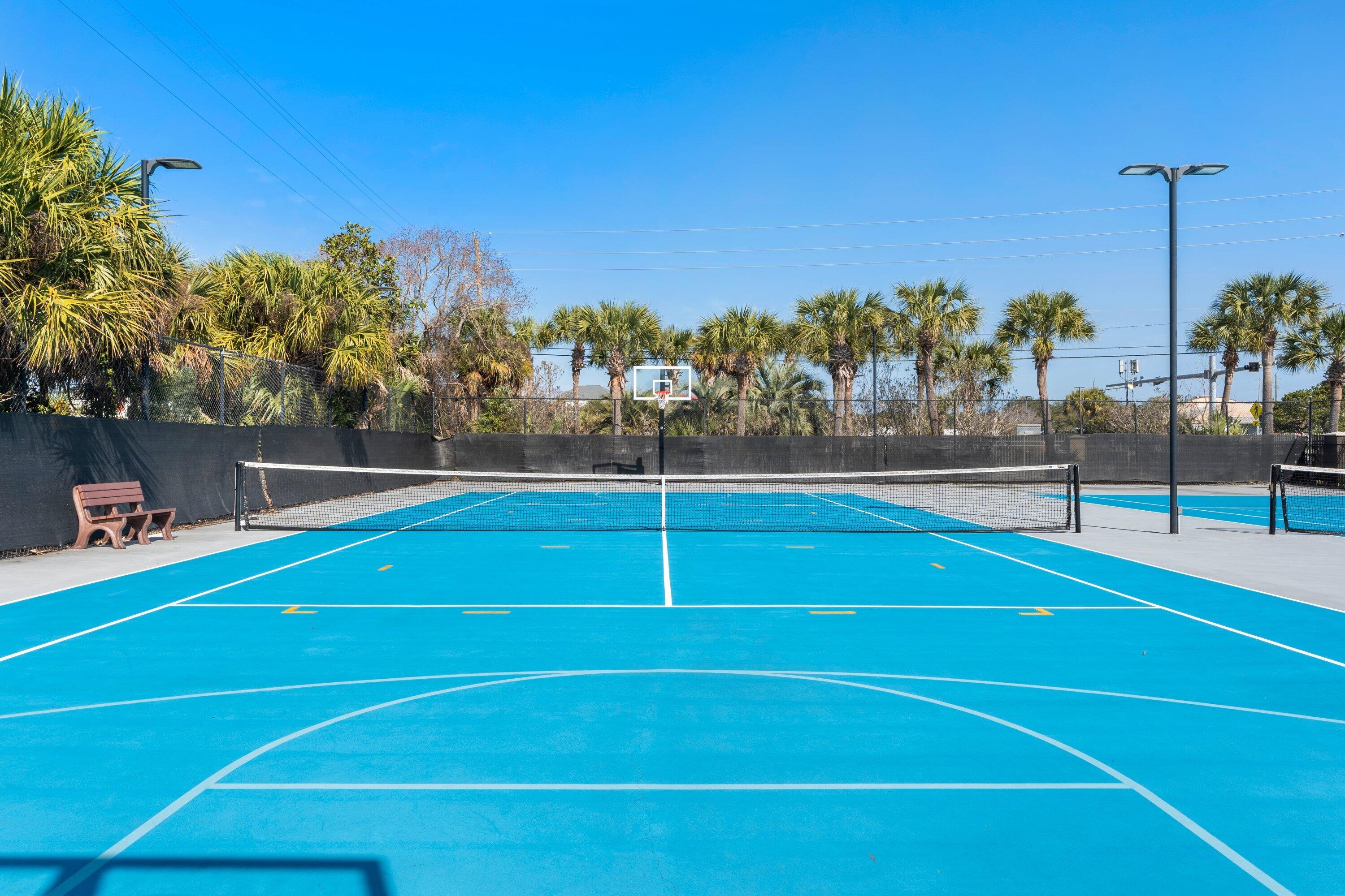 SILVER DUNES CONDO - Residential