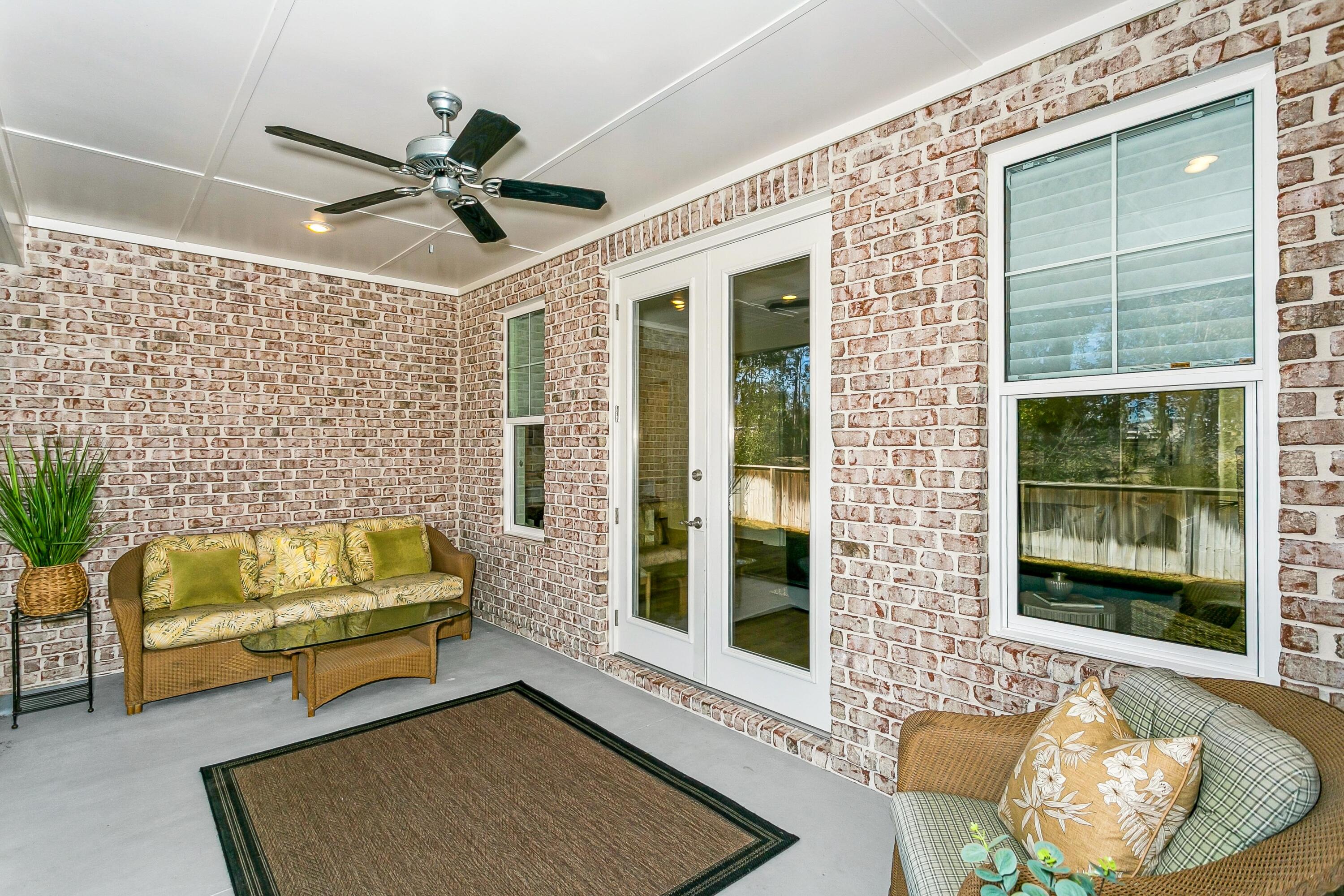 Deer Moss Creek - Residential