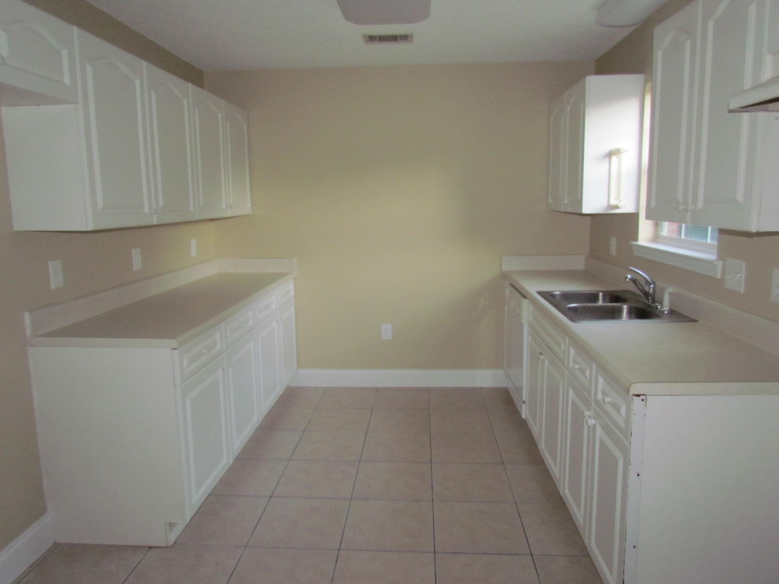 GARTMAN TH - Residential Lease