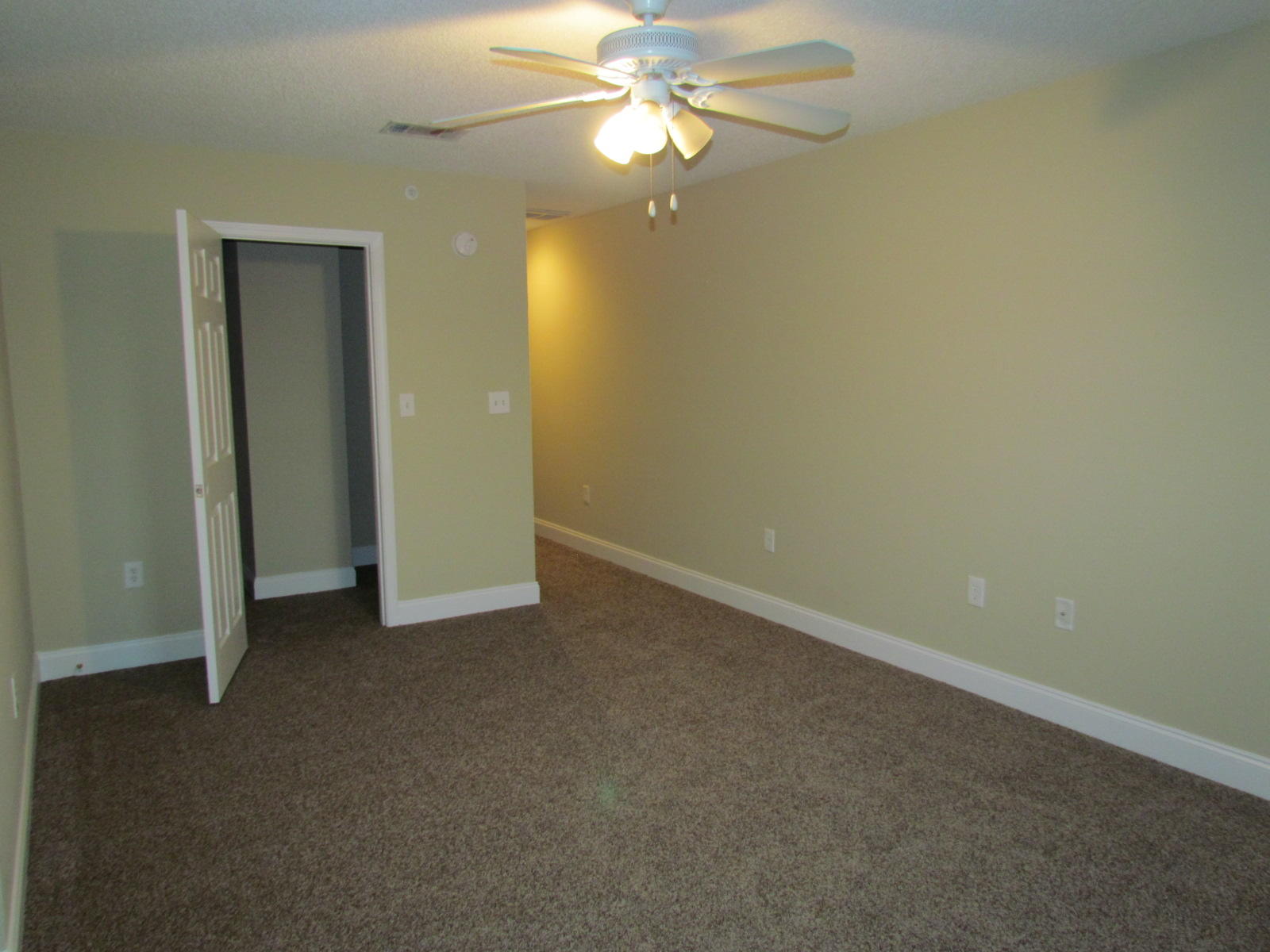 GARTMAN TH - Residential Lease