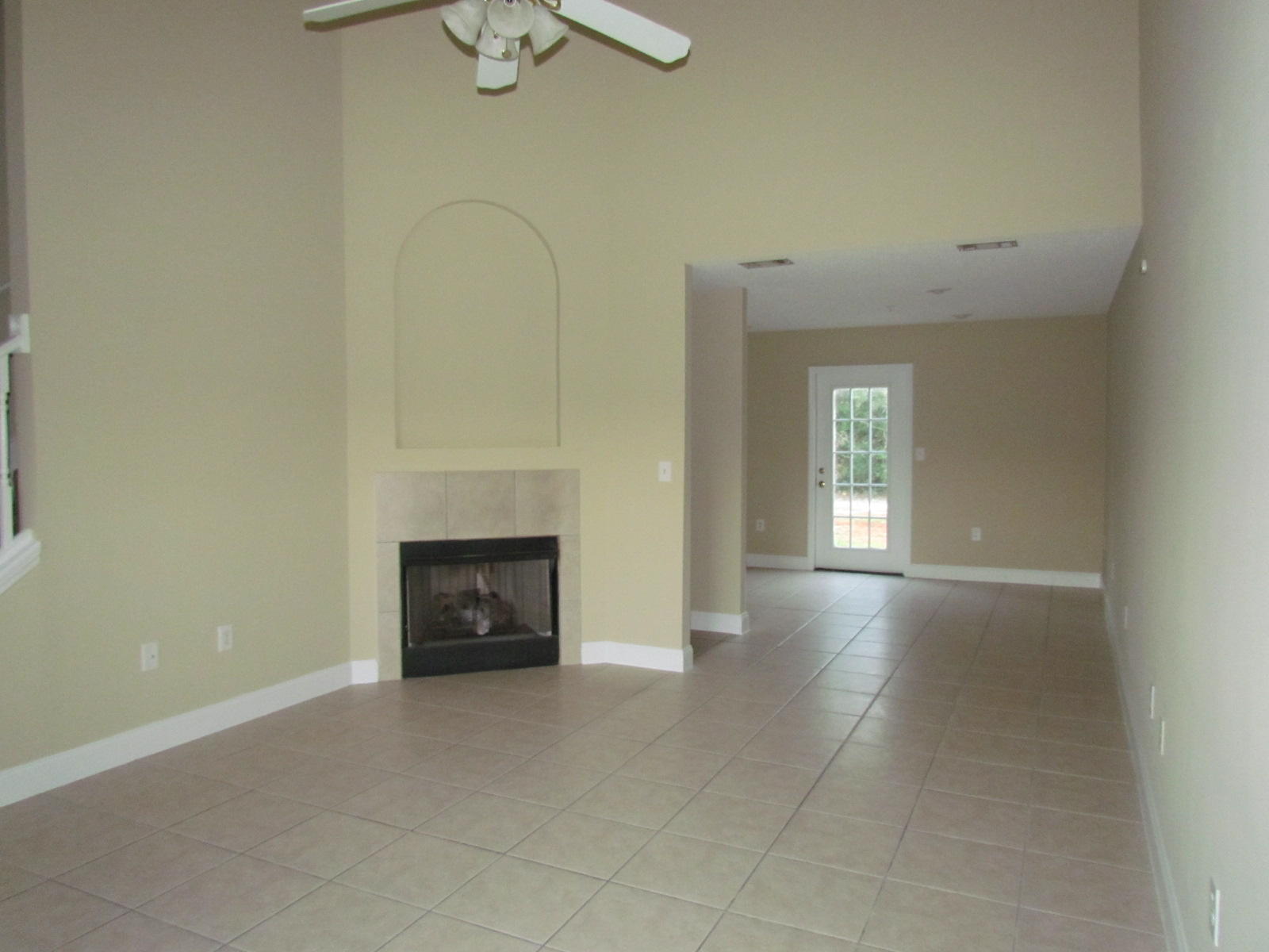 GARTMAN TH - Residential Lease