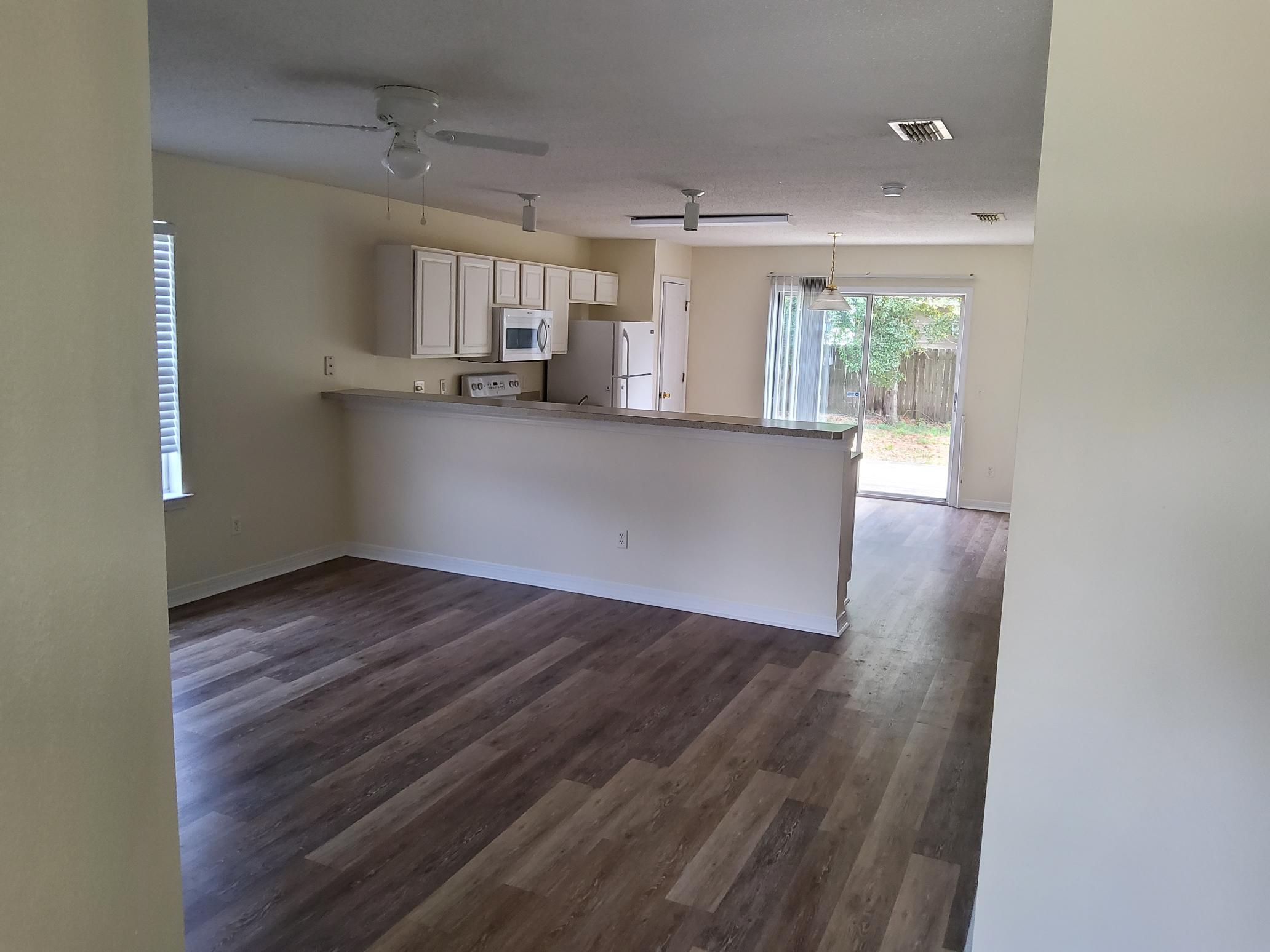 EAST BAY HEIGHTS - Residential Lease