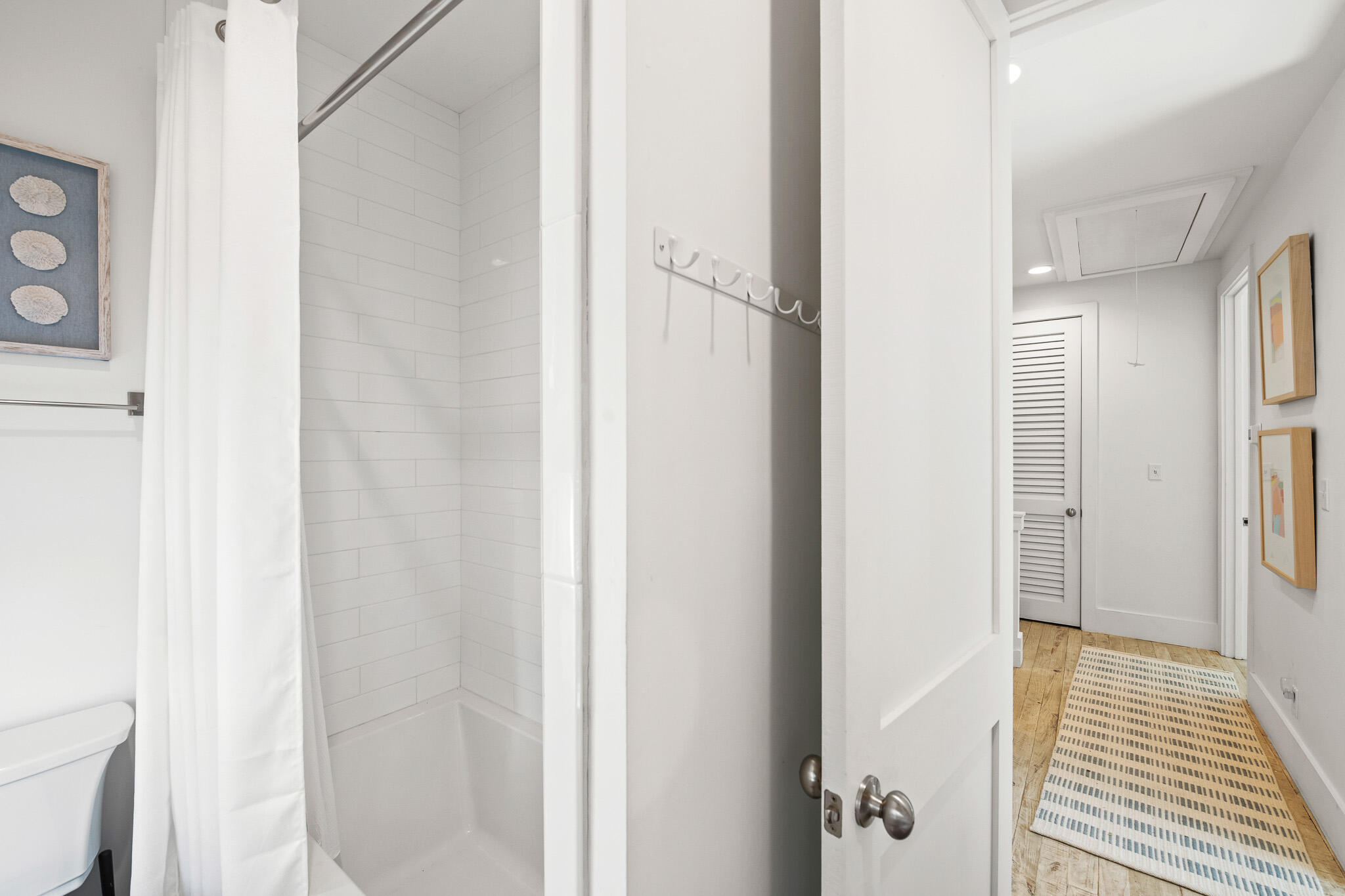 SEAGROVE VILLAGE 7TH ADD - Residential