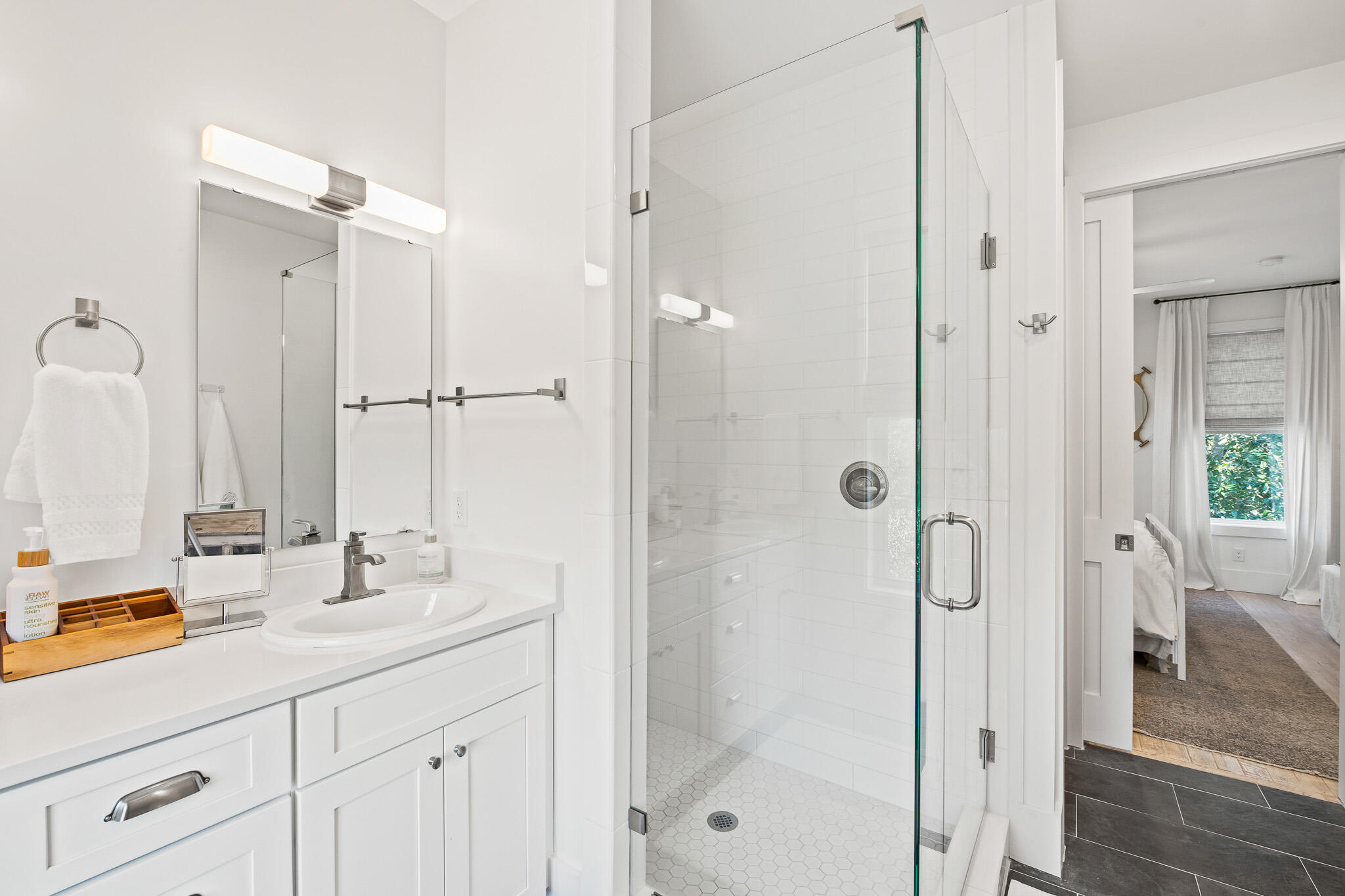 SEAGROVE VILLAGE 7TH ADD - Residential