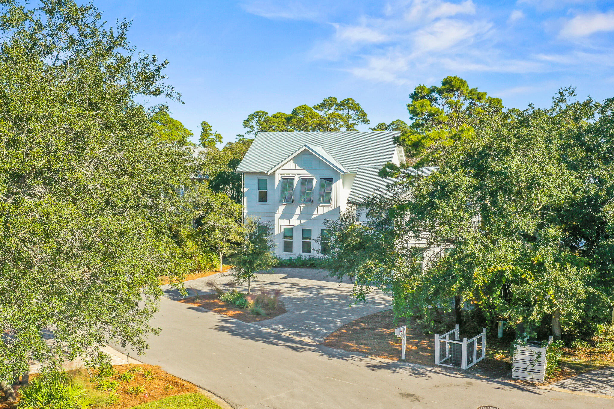 SEAGROVE VILLAGE 7TH ADD - Residential
