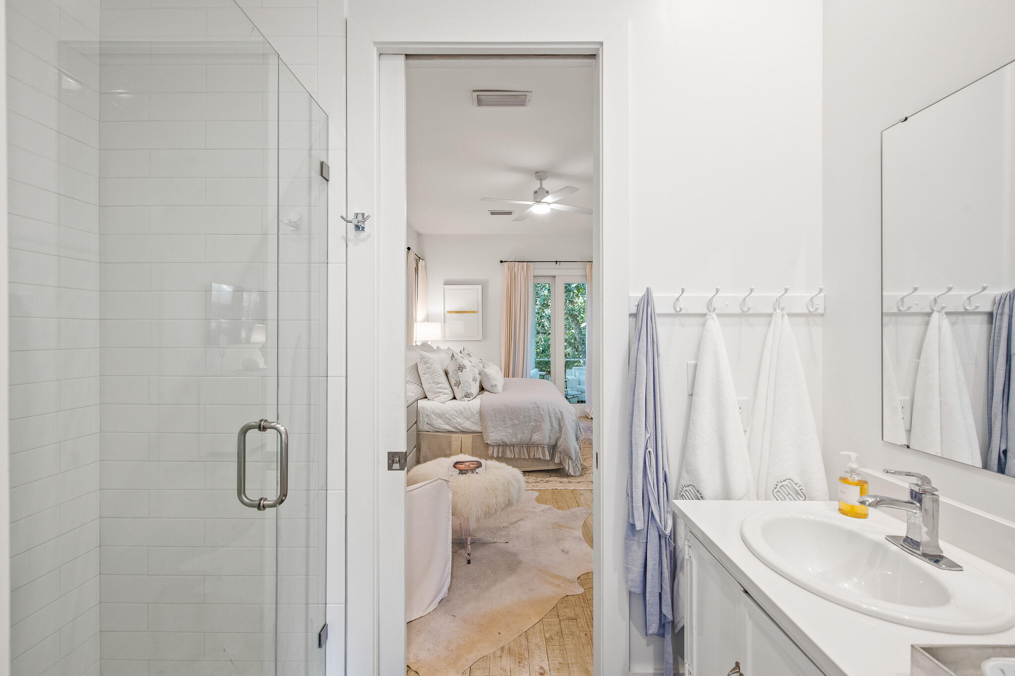 SEAGROVE VILLAGE 7TH ADD - Residential