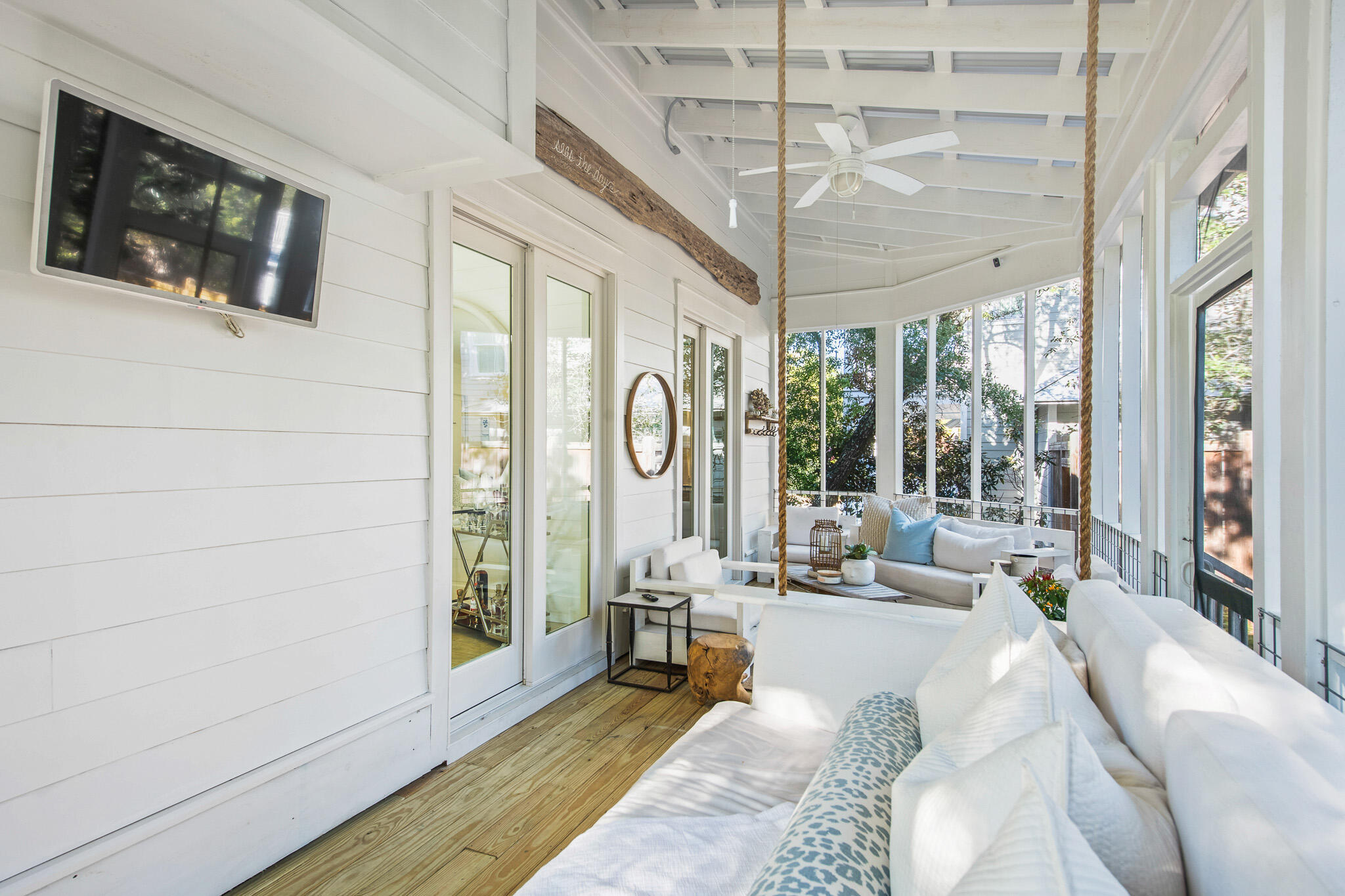 SEAGROVE VILLAGE 7TH ADD - Residential