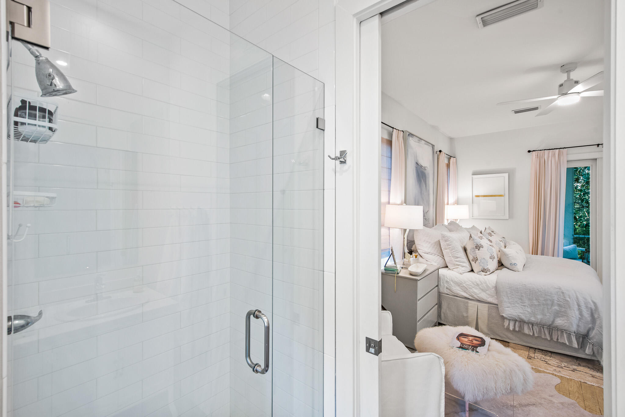 SEAGROVE VILLAGE 7TH ADD - Residential