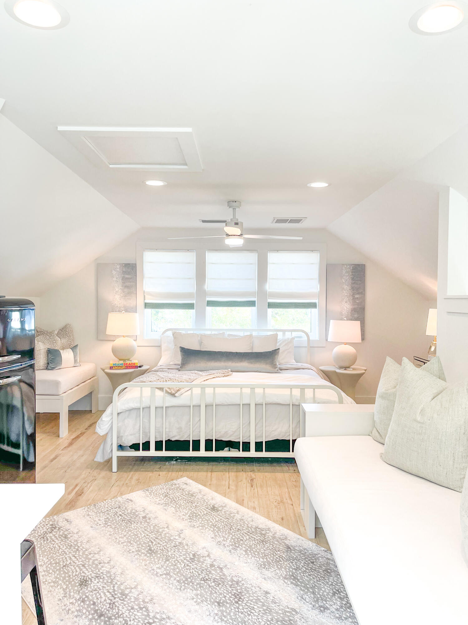 SEAGROVE VILLAGE 7TH ADD - Residential