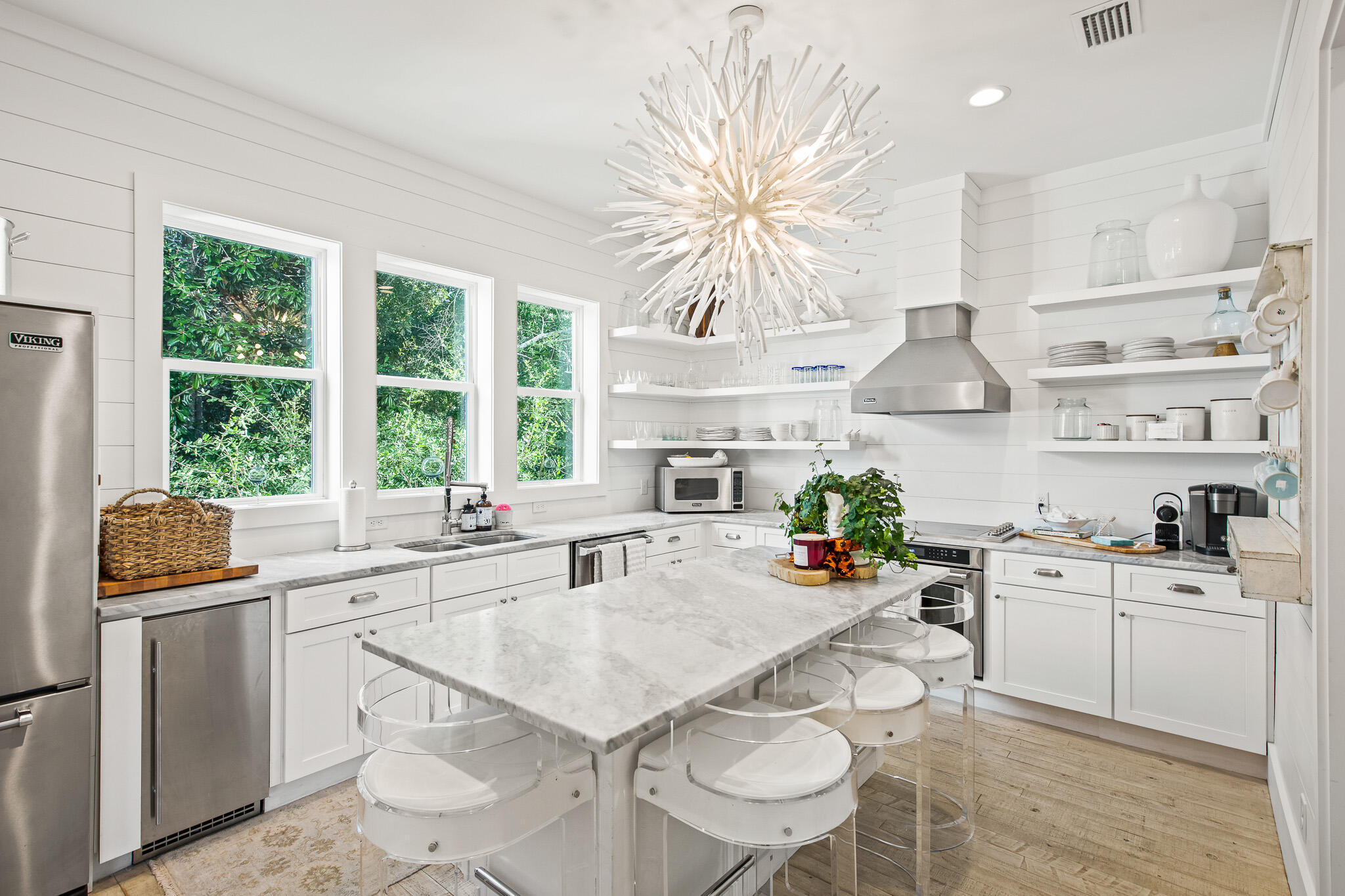 SEAGROVE VILLAGE 7TH ADD - Residential