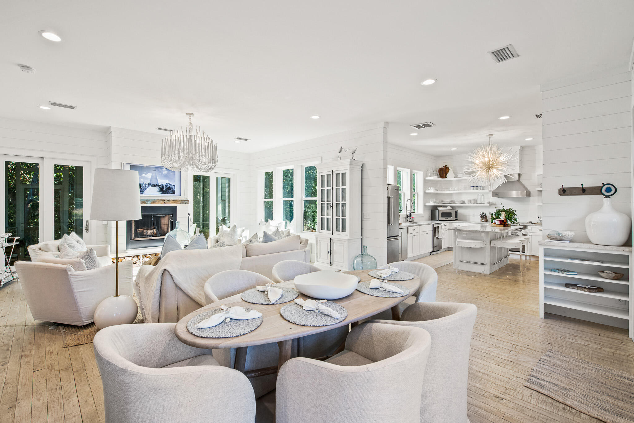SEAGROVE VILLAGE 7TH ADD - Residential