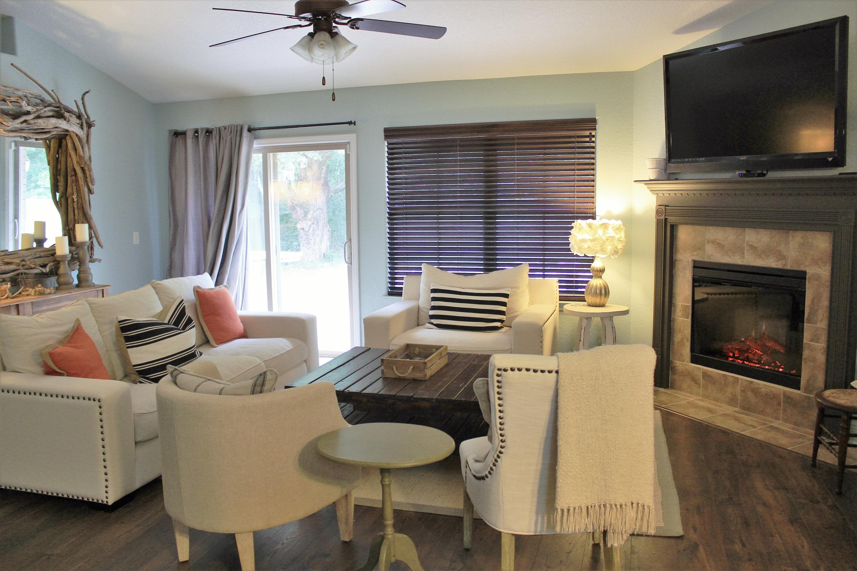 CARDINAL ESTATES - Residential