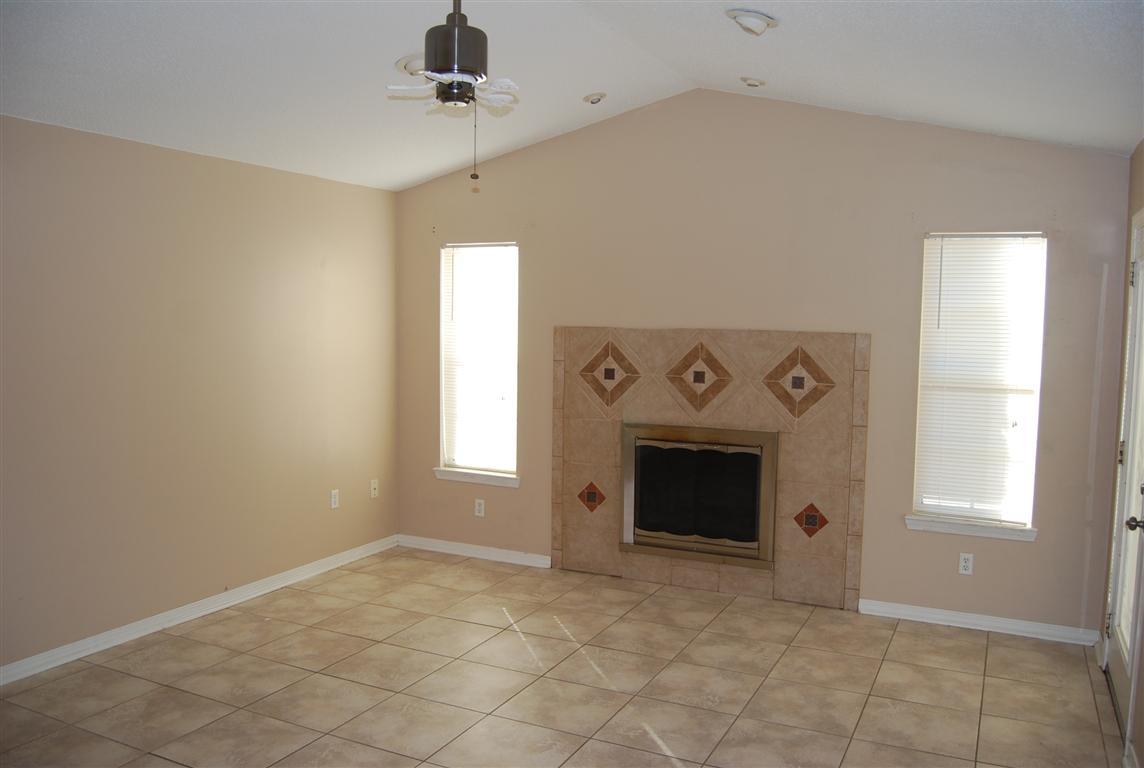 COUNTRY OAKS ESTATES PH 2 - Residential