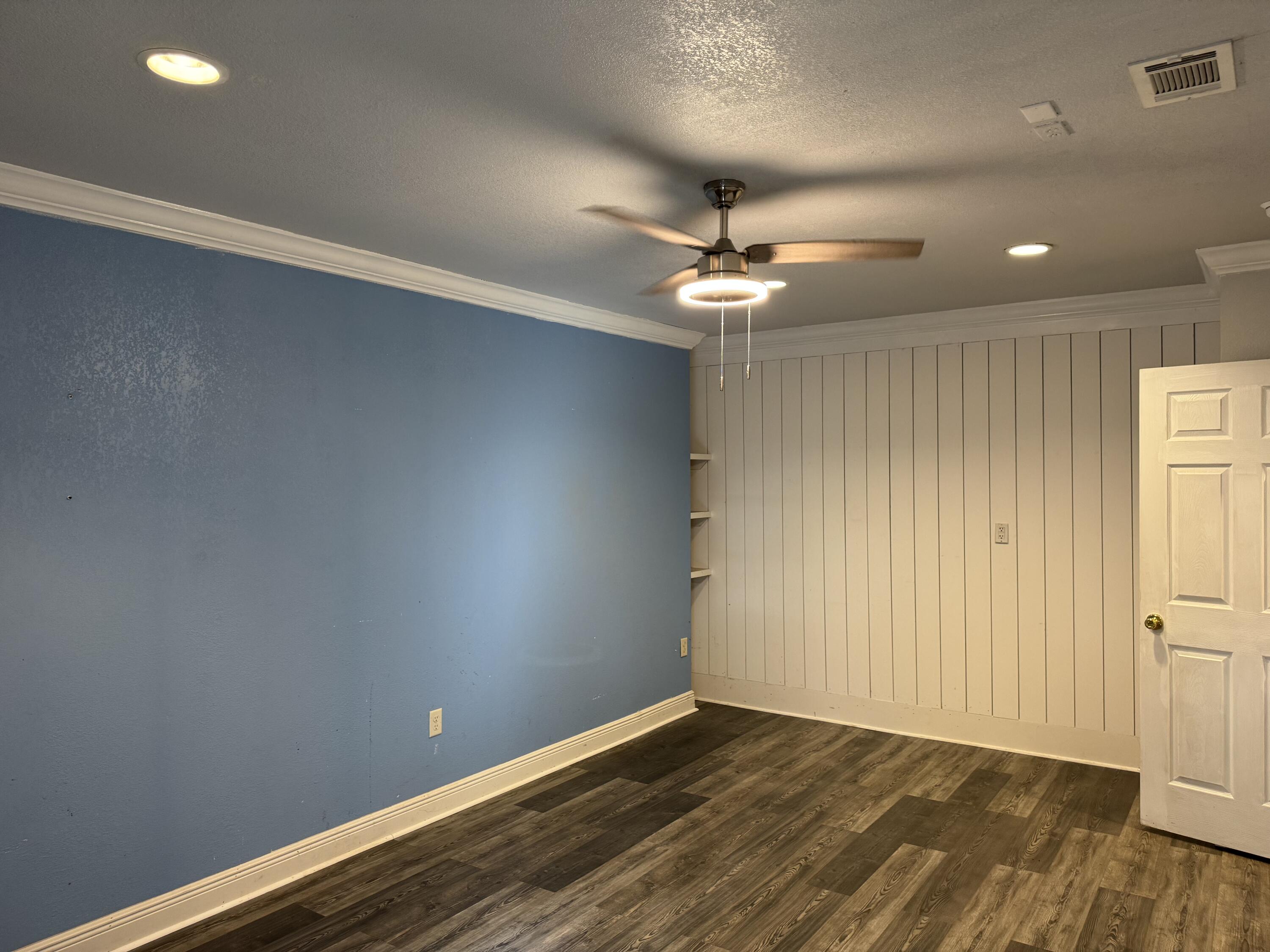 RIDGE CREST PH II - Residential