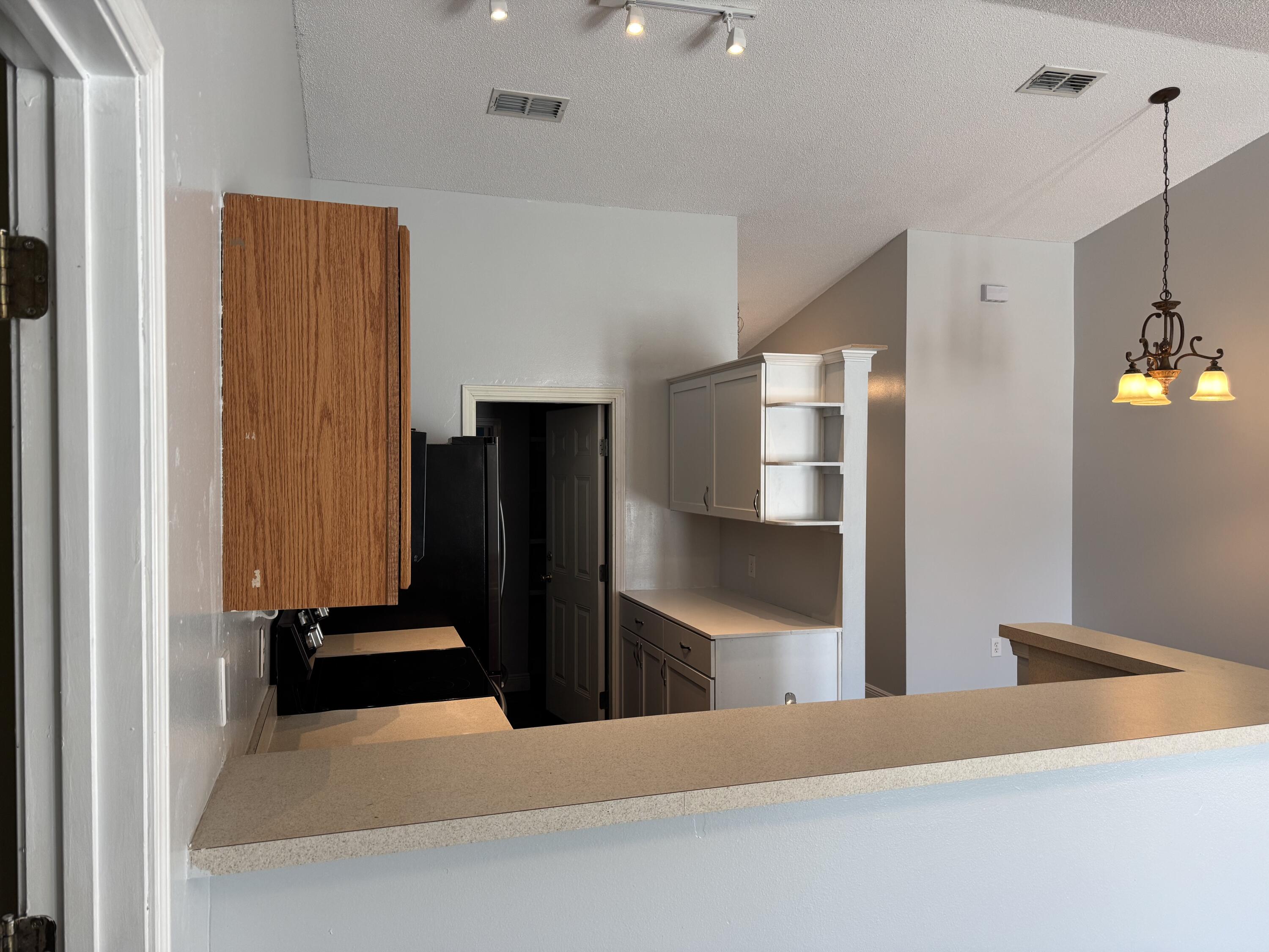 RIDGE CREST PH II - Residential