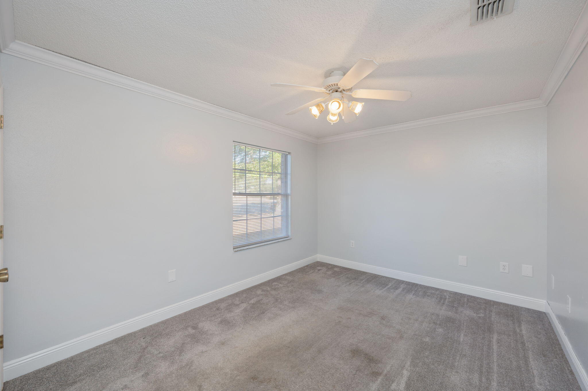 RIDGE CREST PH II - Residential