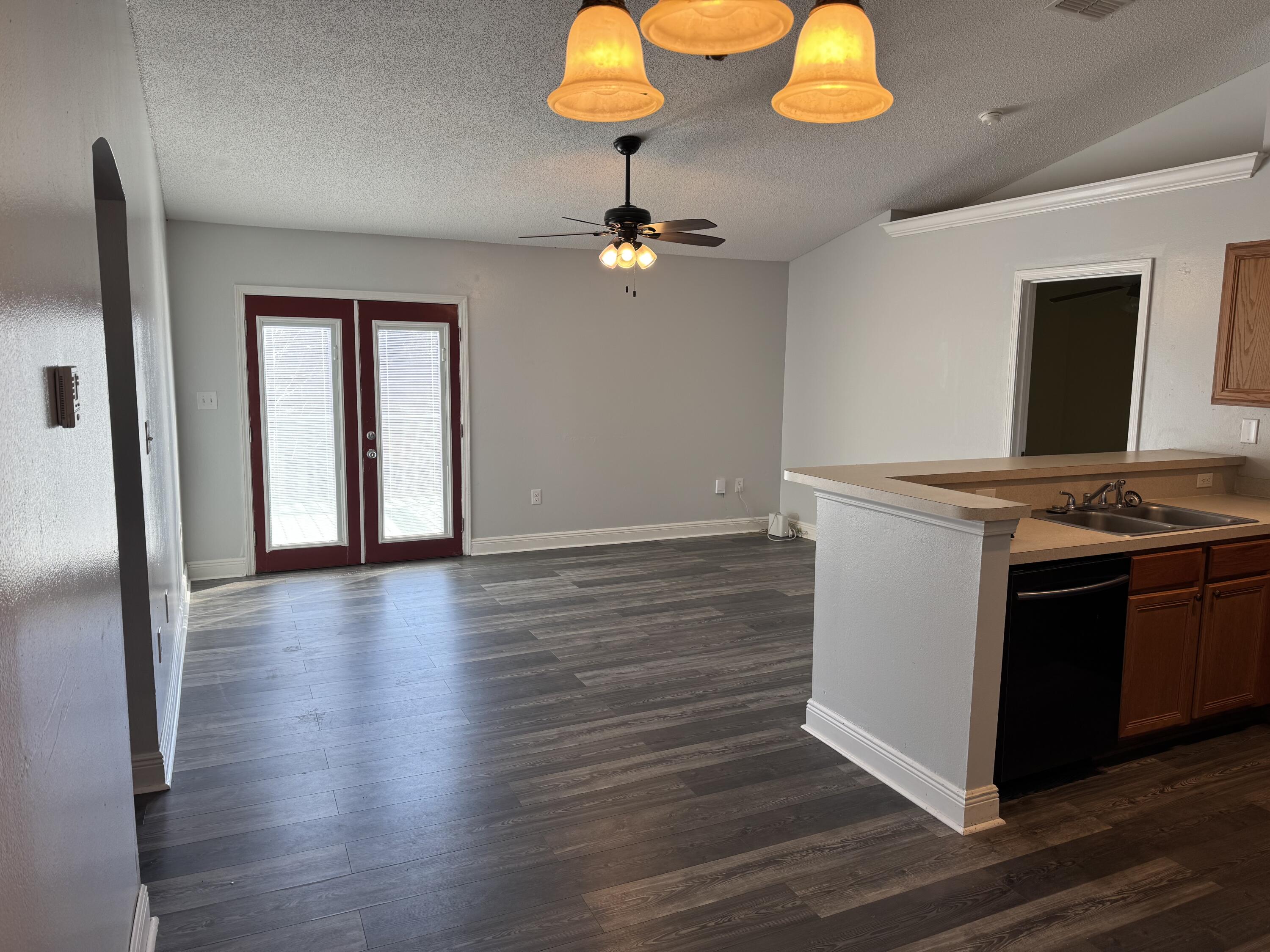 RIDGE CREST PH II - Residential