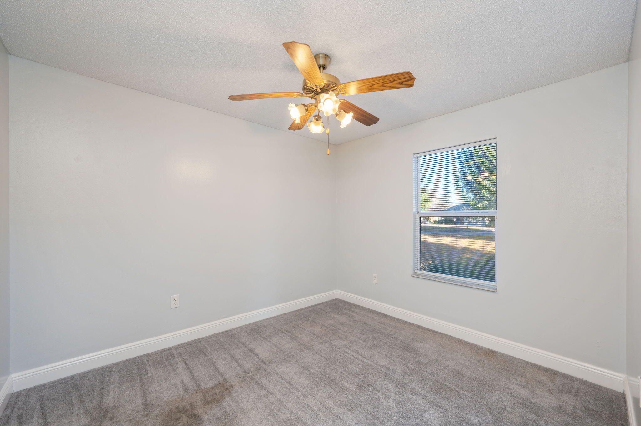 RIDGE CREST PH II - Residential