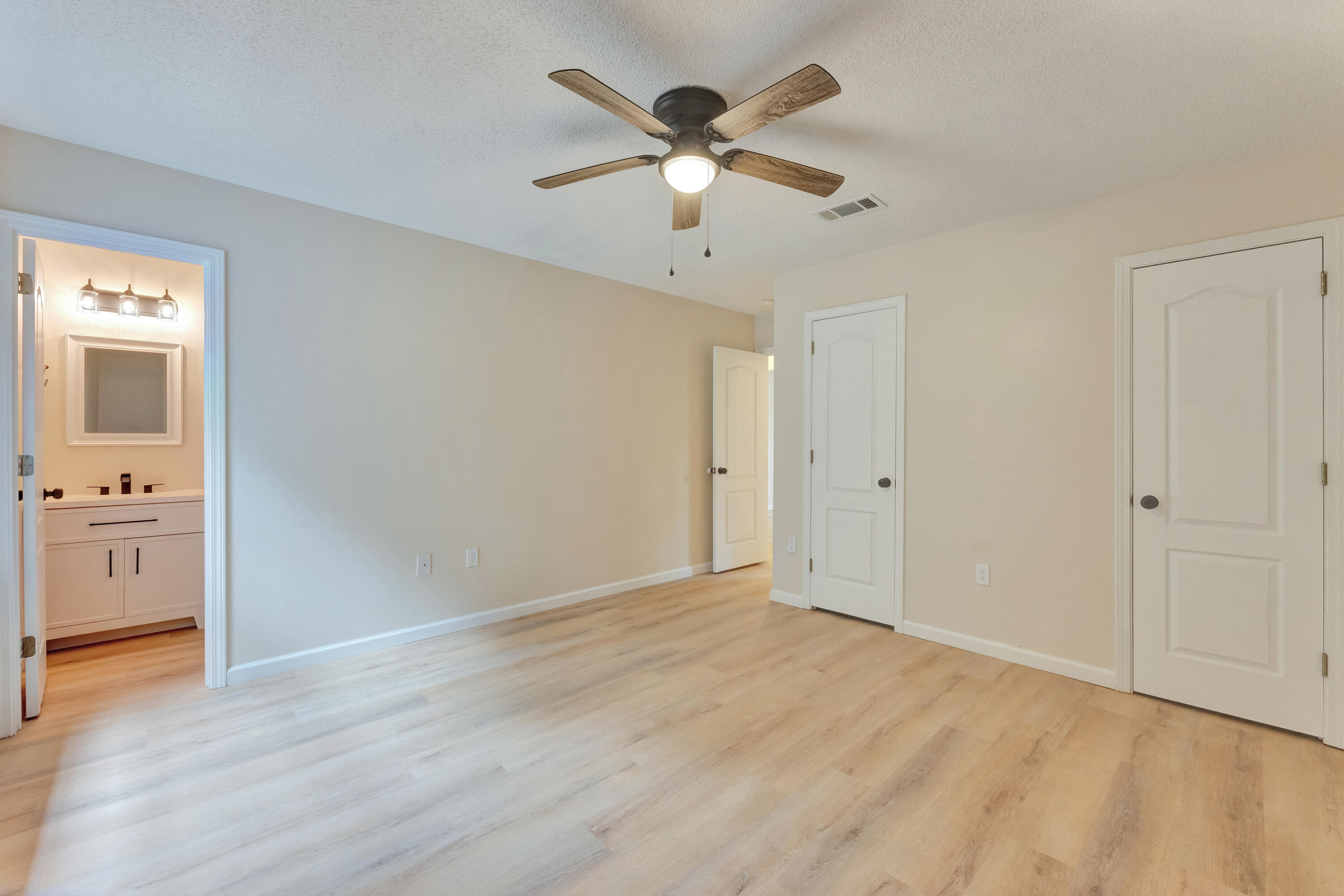 JERNIGAN S/D 2ND ADD LOT 12 BLK D - Residential