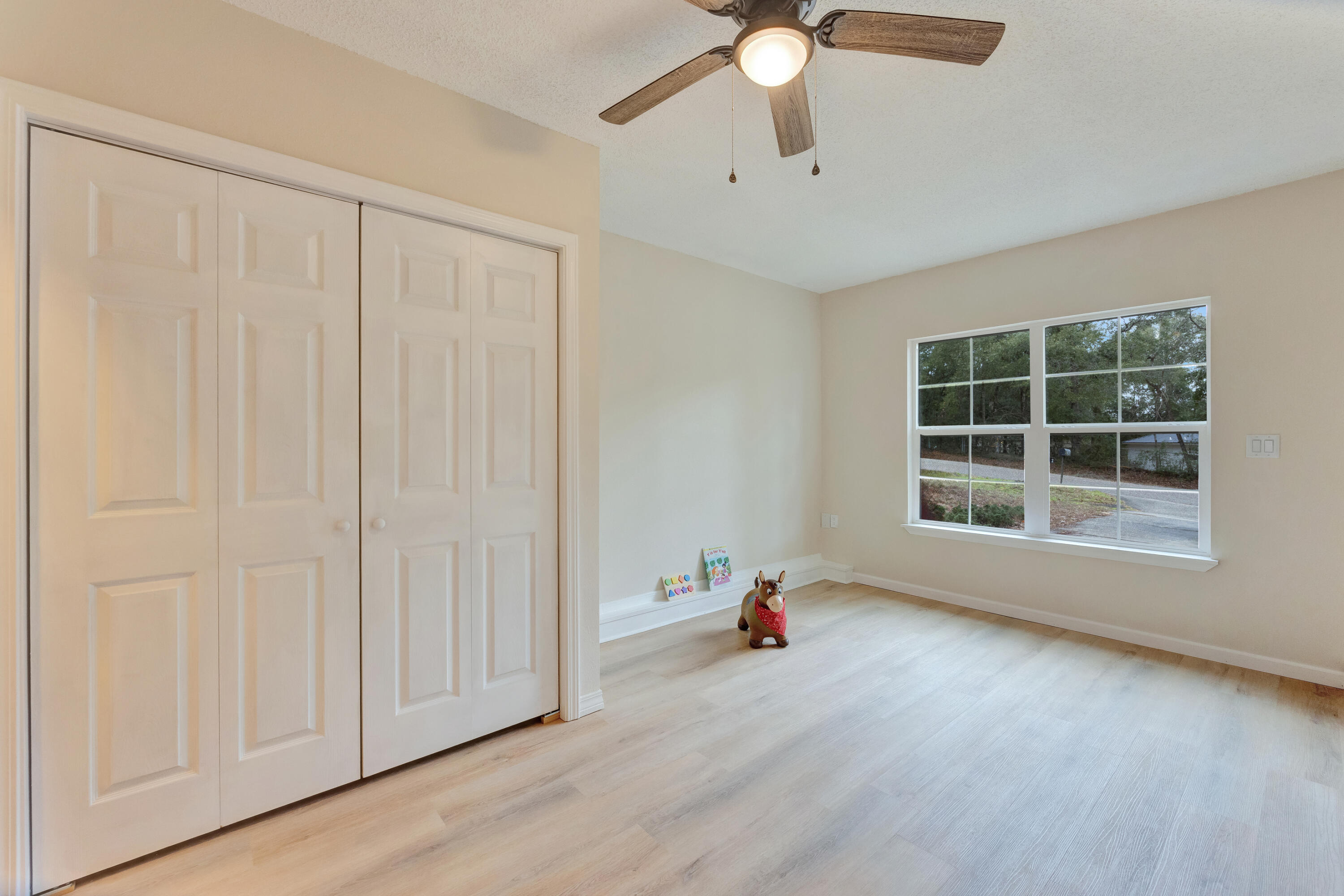 JERNIGAN S/D 2ND ADD LOT 12 BLK D - Residential