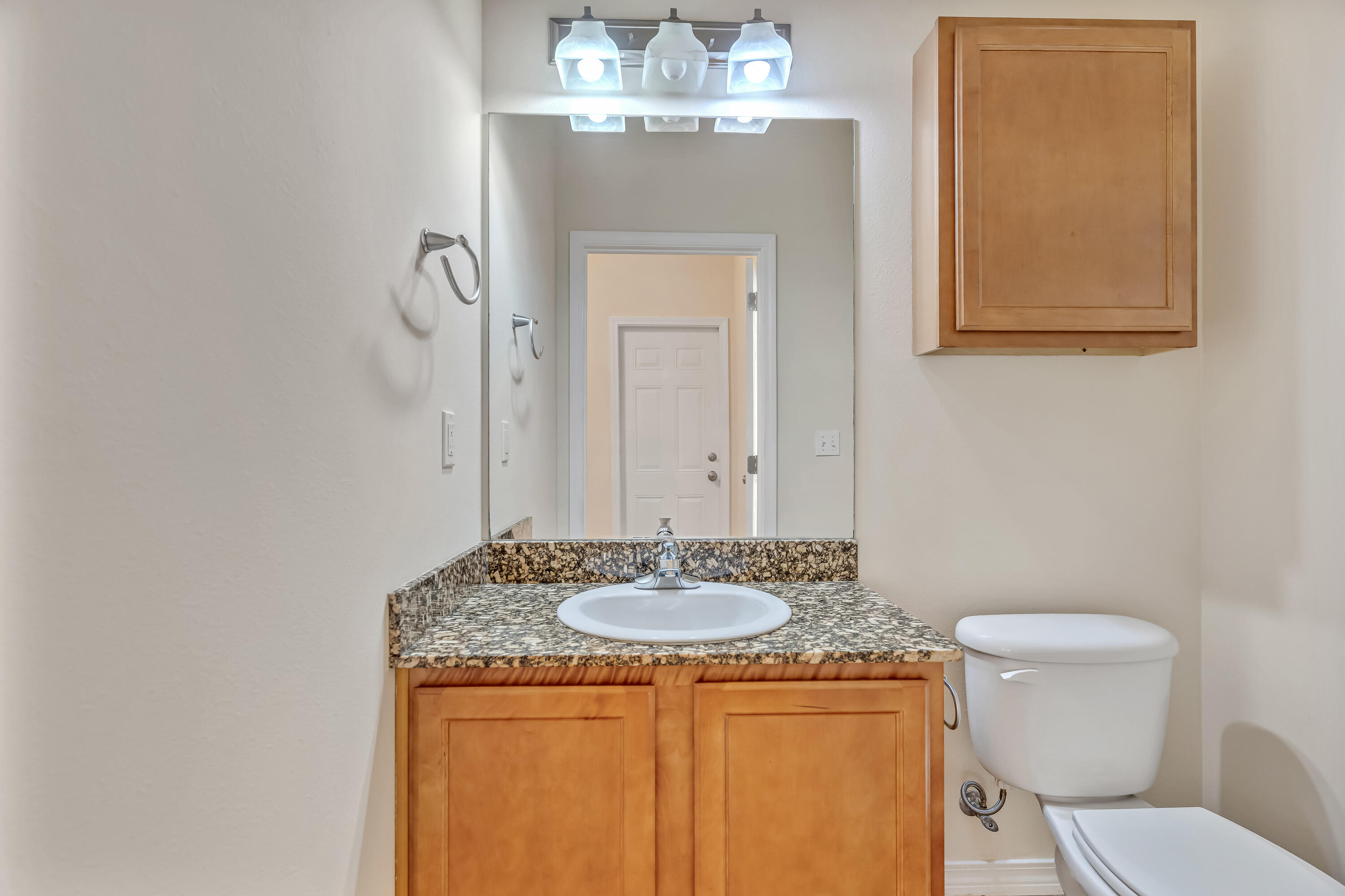 MERIDIAN SQUARE T/H - Residential