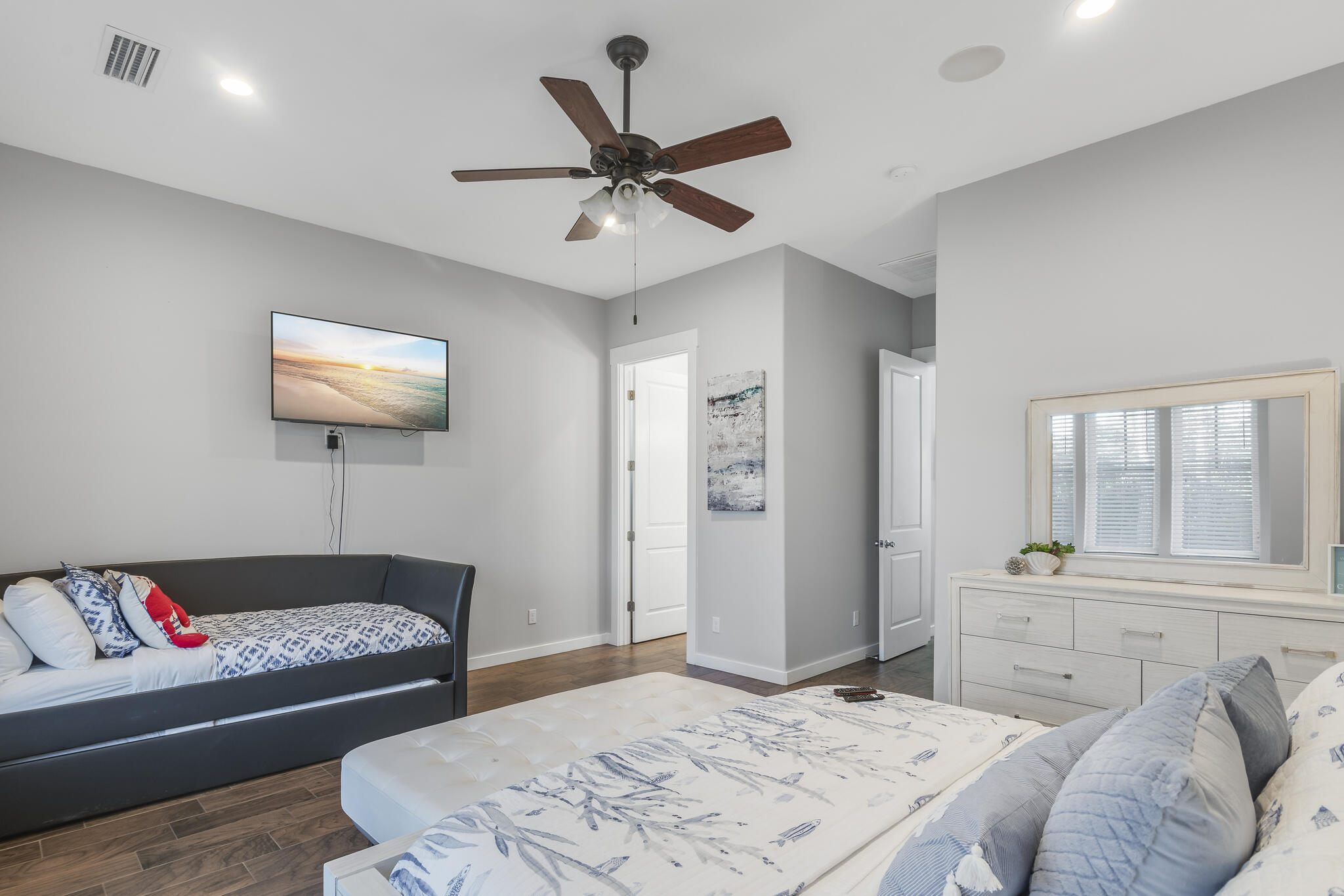 CYPRESS BREEZE PLANTATION - Residential