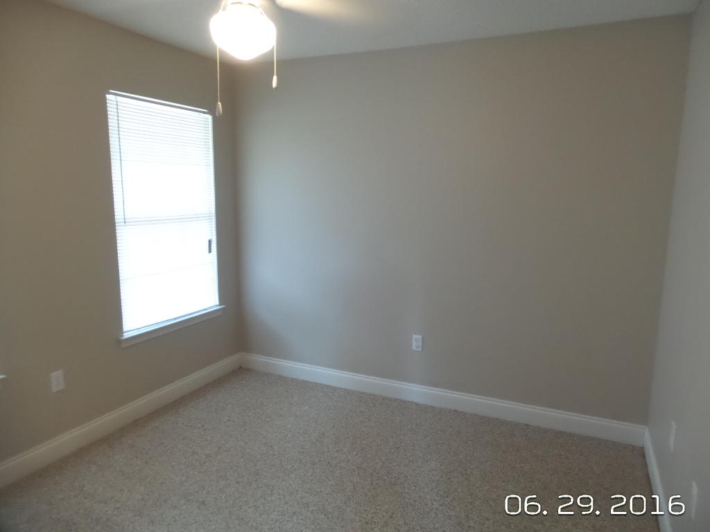 OLD BETHEL ESTATES PH I - Residential Lease