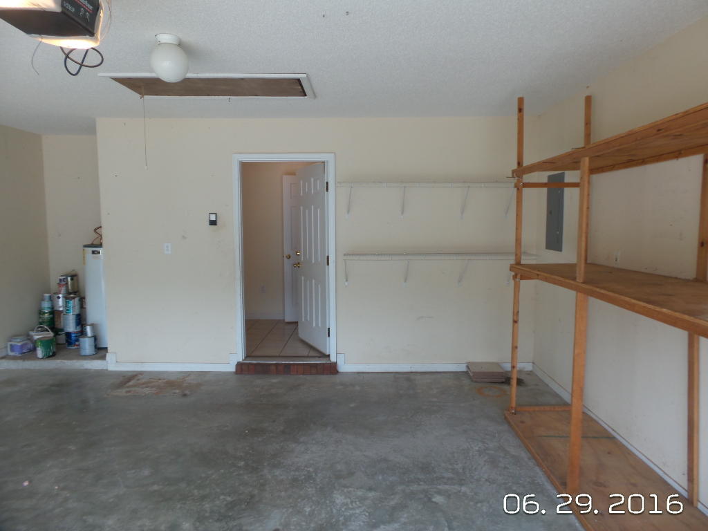 OLD BETHEL ESTATES PH I - Residential Lease