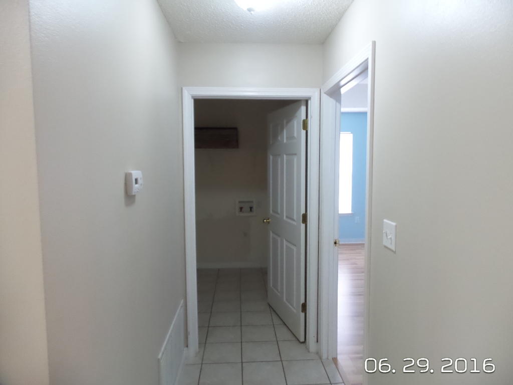 OLD BETHEL ESTATES PH I - Residential Lease