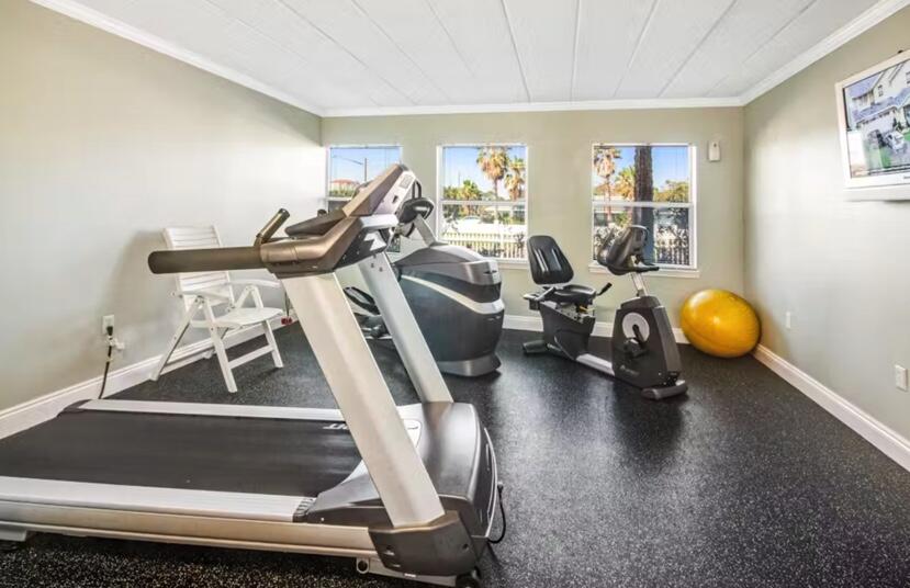 ISLAND ECHO CONDO Unit 6-E - Residential