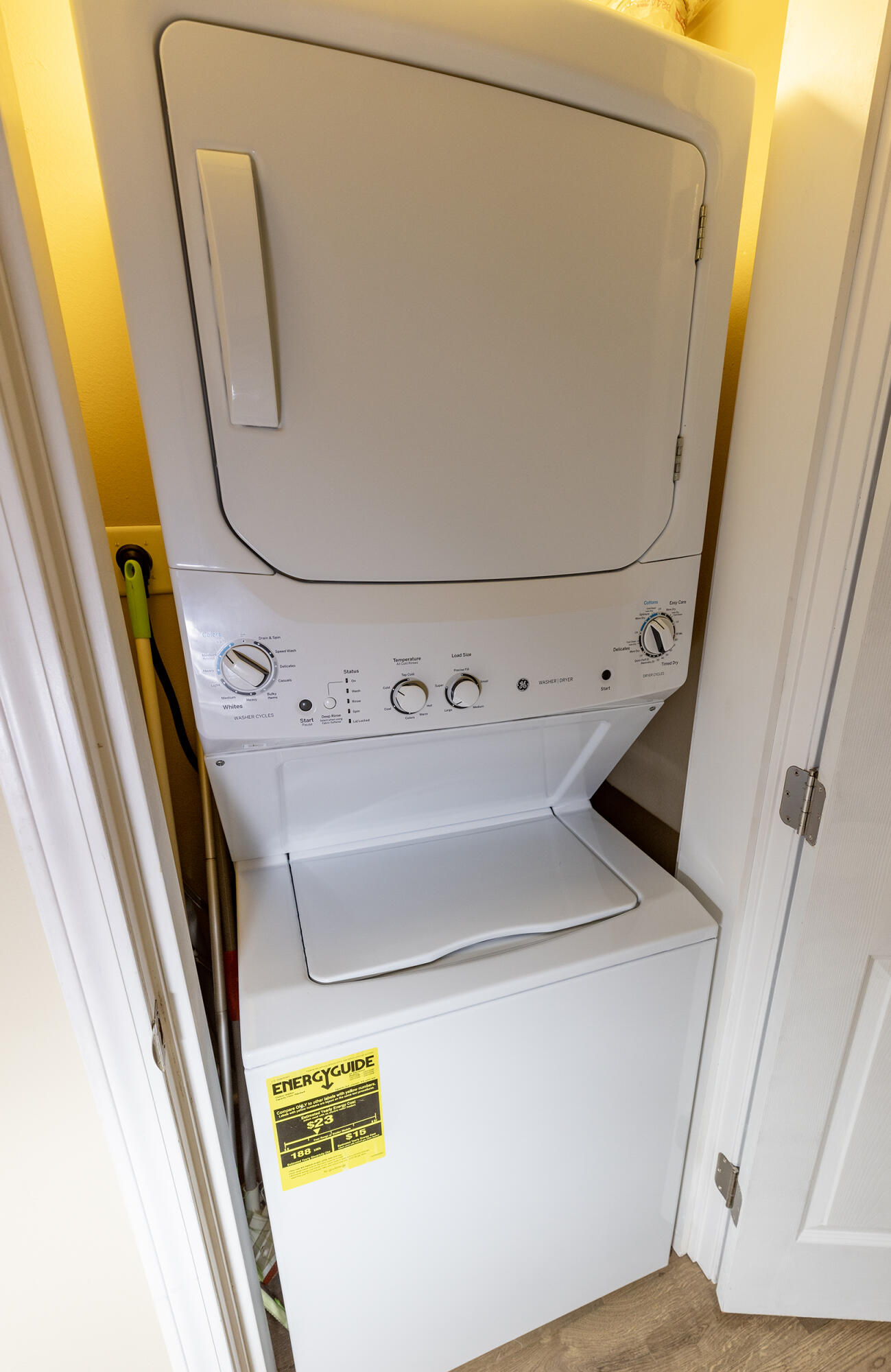 ISLAND ECHO CONDO Unit 6-E - Residential