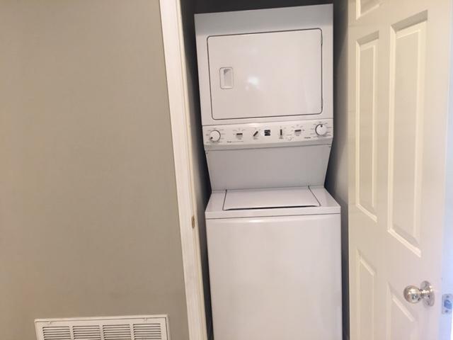 REFLECTIONS AT BLUEWATER BAY T/H - Residential Lease