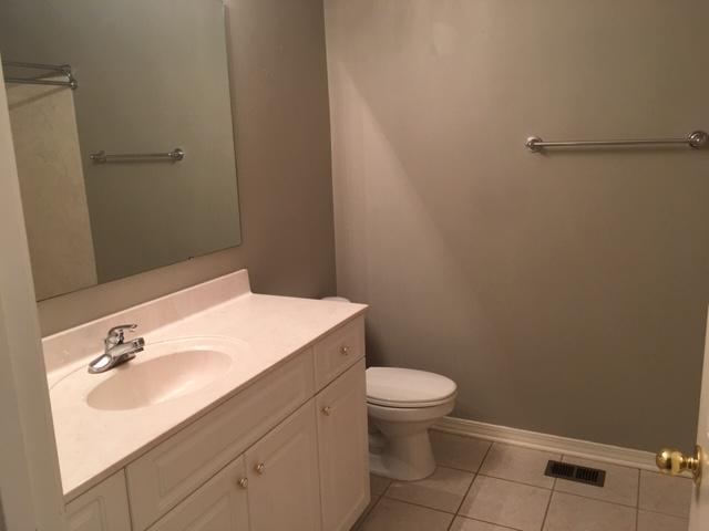 REFLECTIONS AT BLUEWATER BAY T/H - Residential Lease