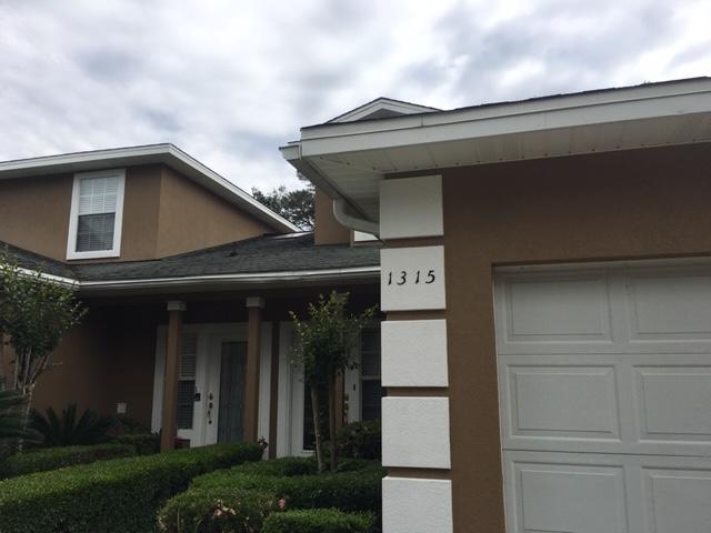 REFLECTIONS AT BLUEWATER BAY T/H - Residential Lease