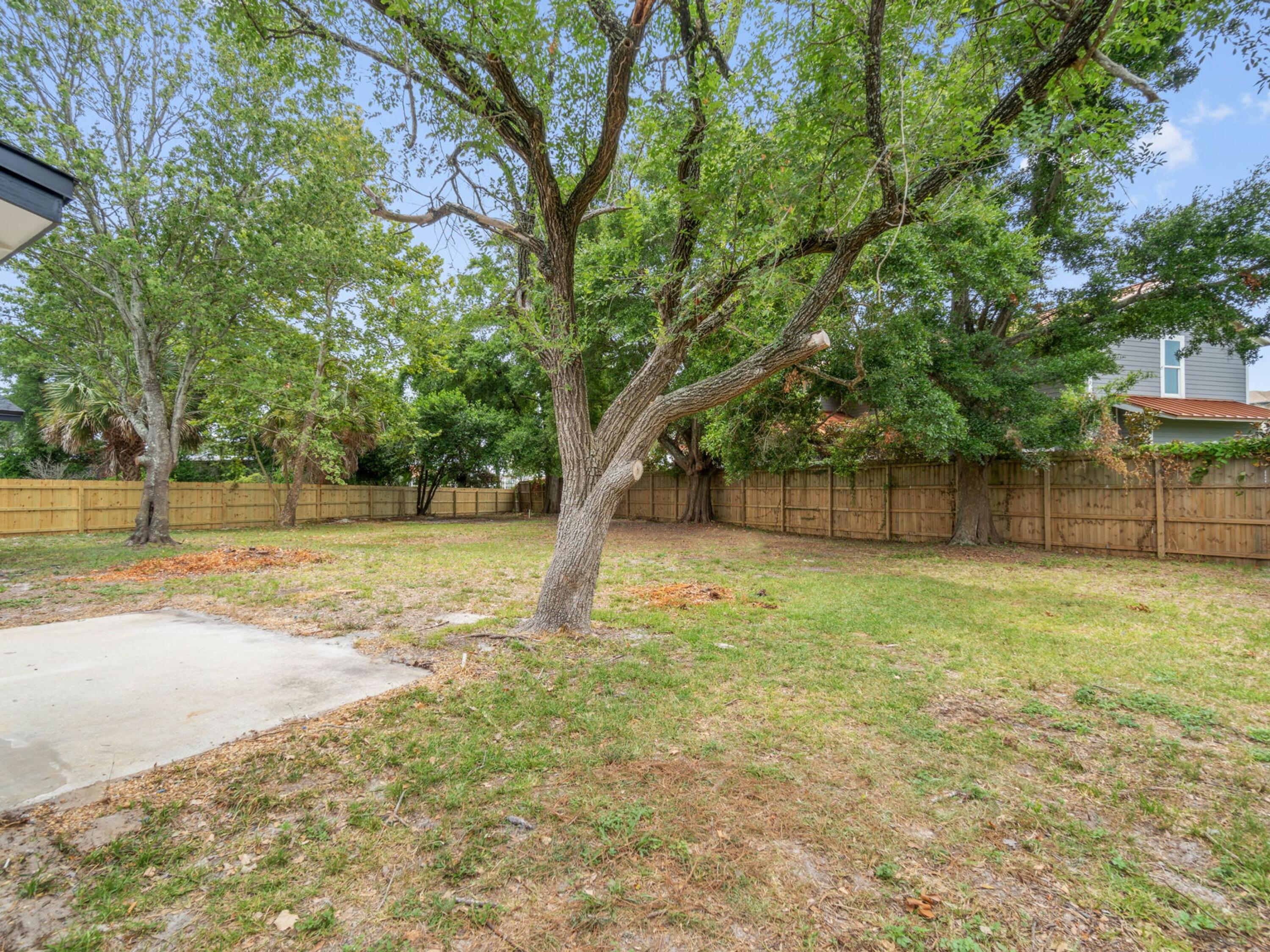 SEA HILLS 1ST - Residential