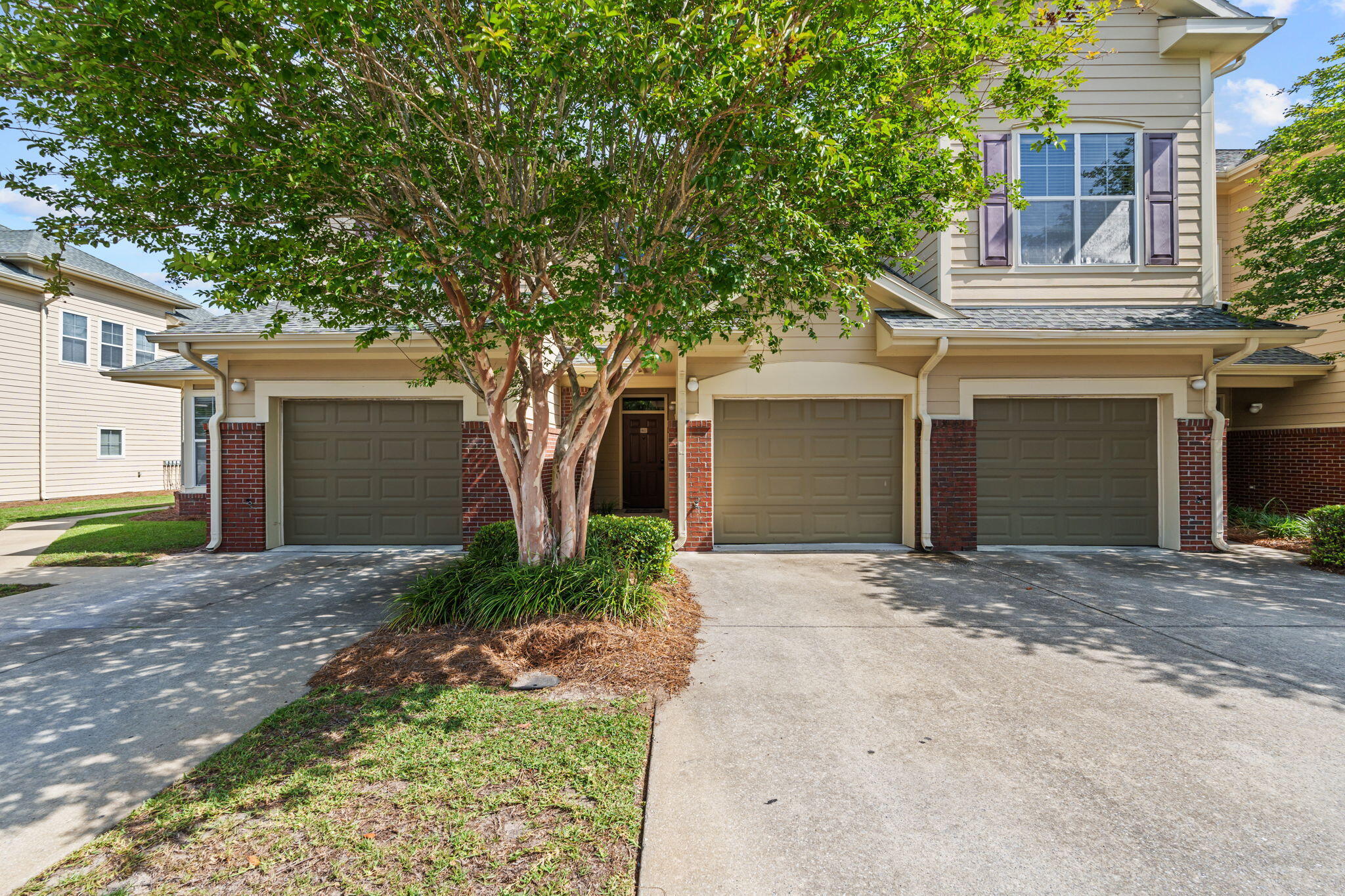 Baldwin Row Townhomes - Residential