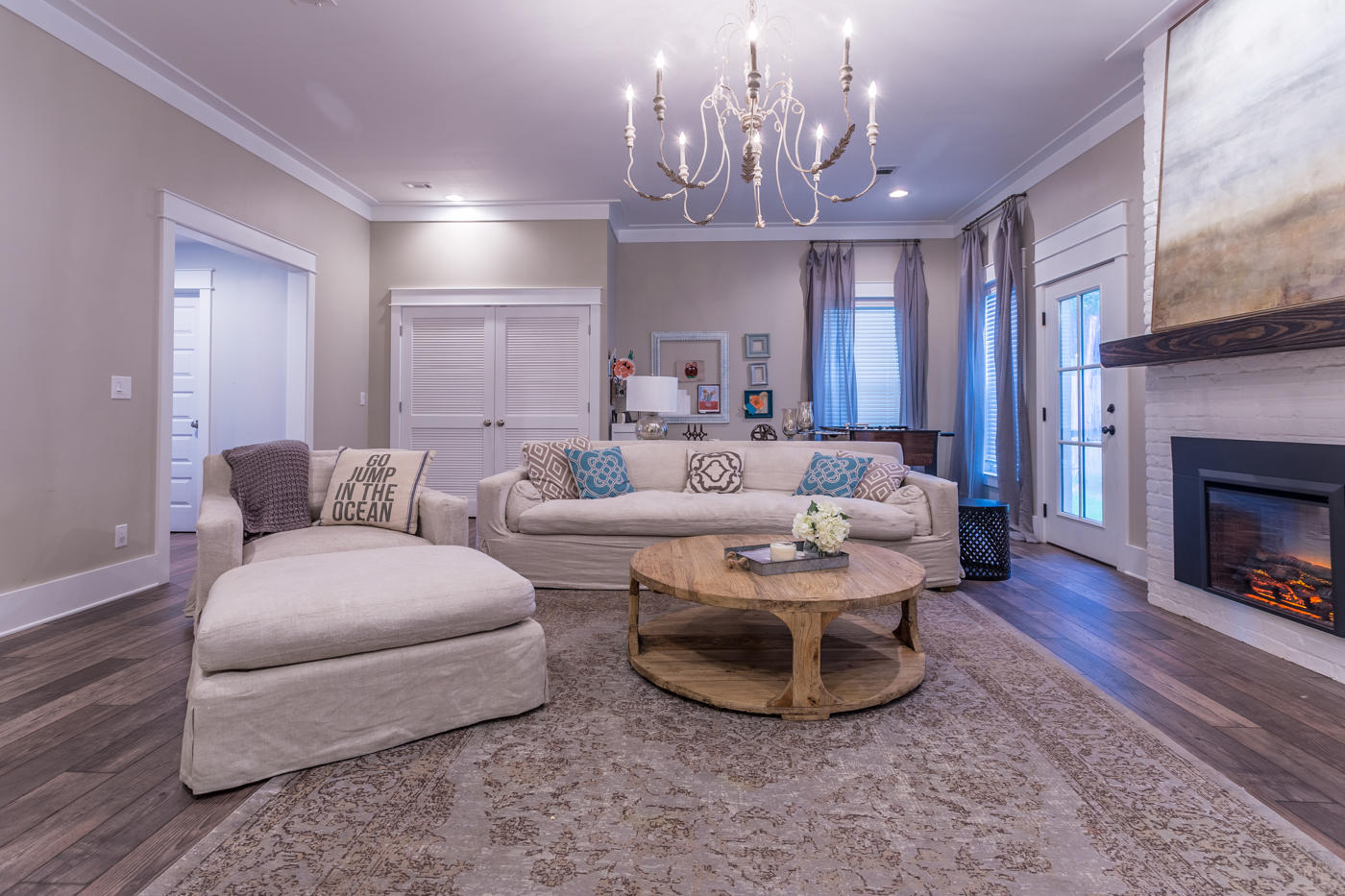 MAGNOLIA - Residential