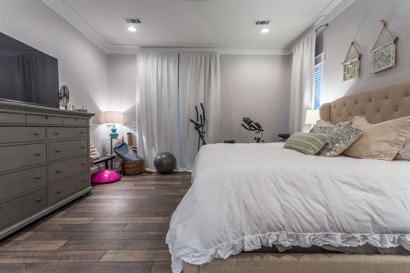 MAGNOLIA - Residential