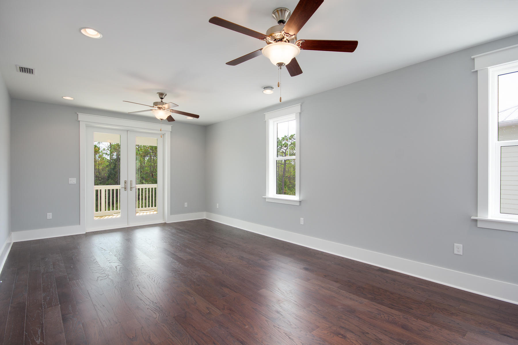 NATUREWALK AT SEAGROVE - Residential