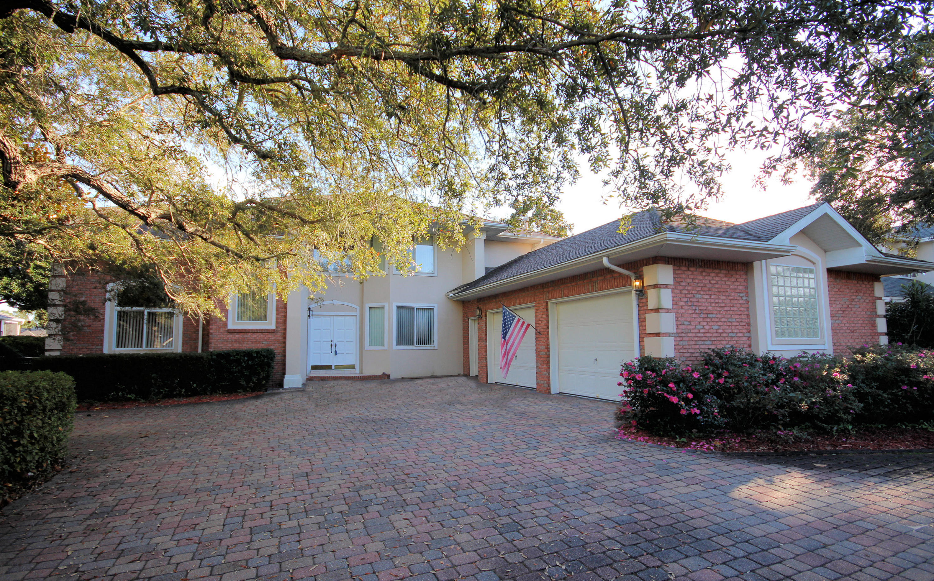 SOUTHWIND PH 6 - Residential