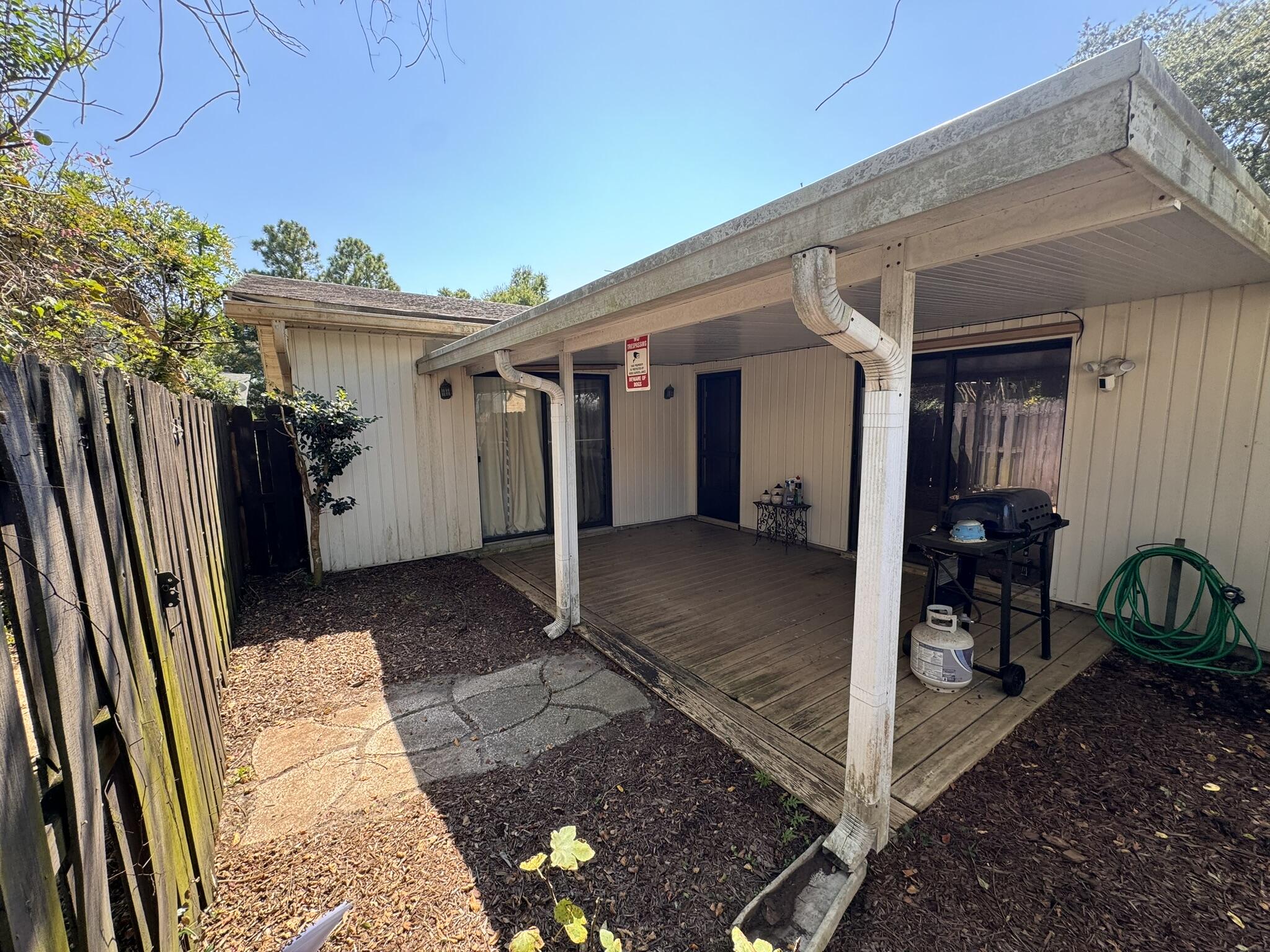 DONLABROOK GARDYNS - Residential